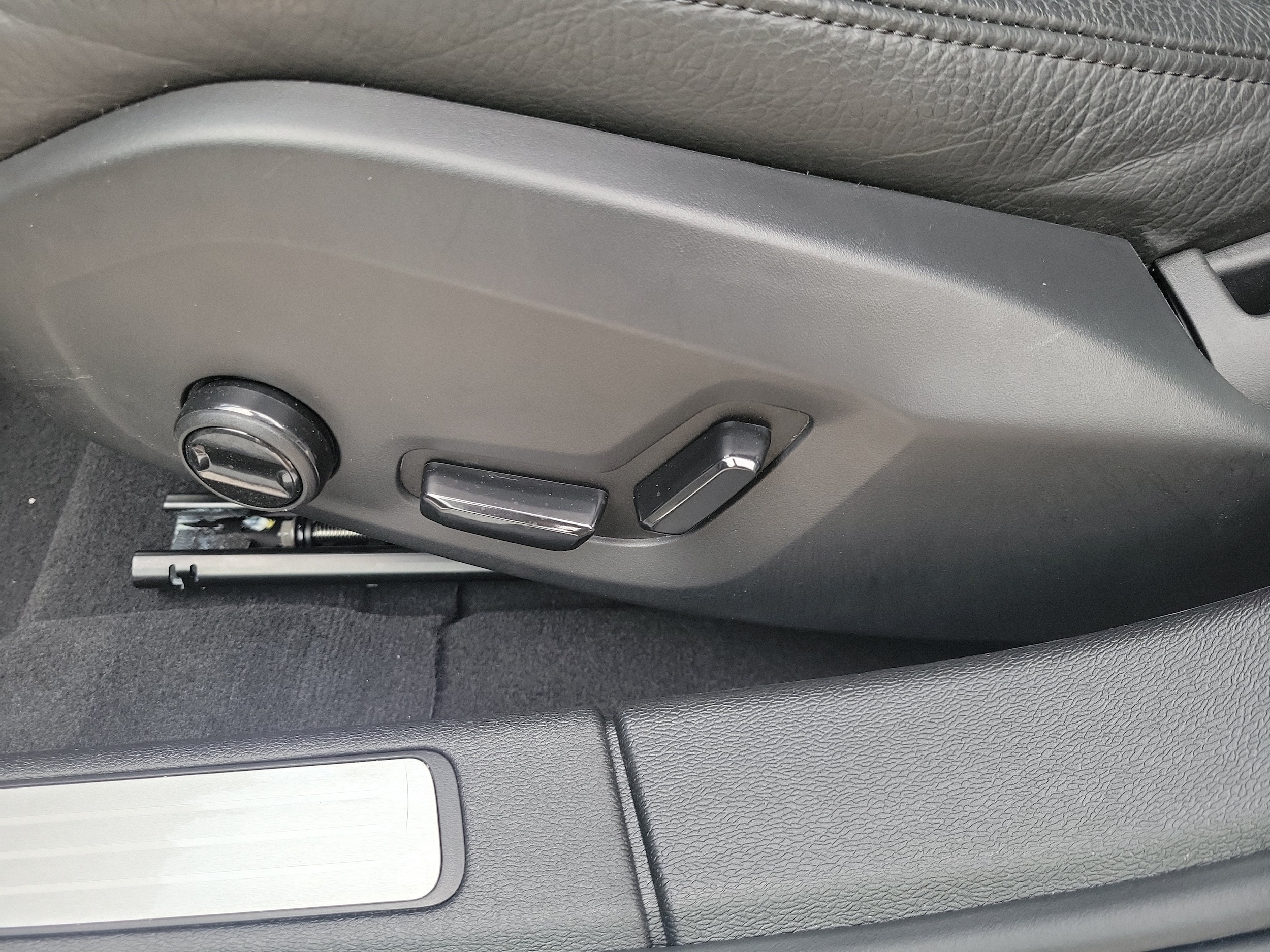 2024 Volvo S60 Plus - Photo 20