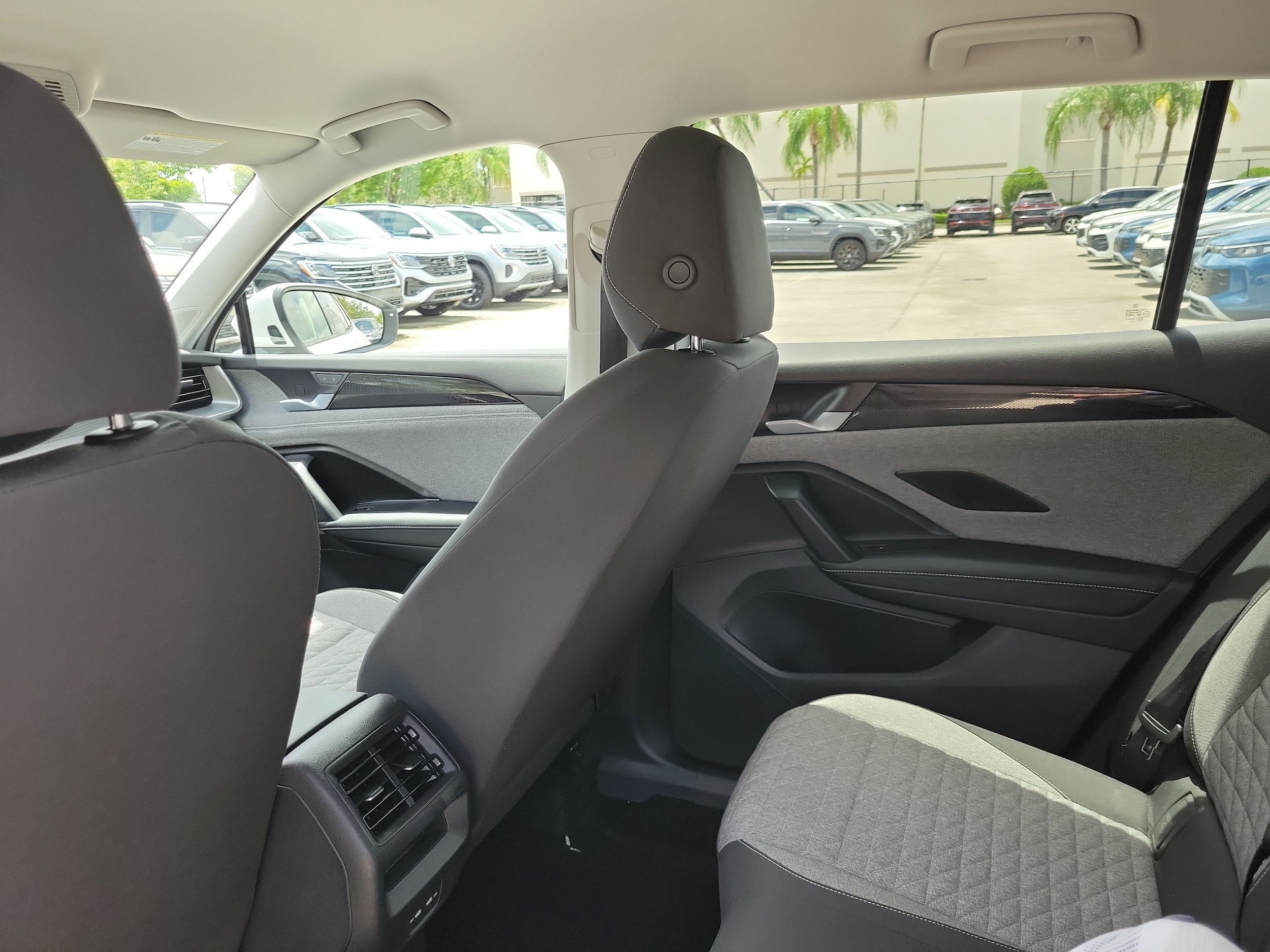 2026 Volkswagen Tiguan S - Photo 9
