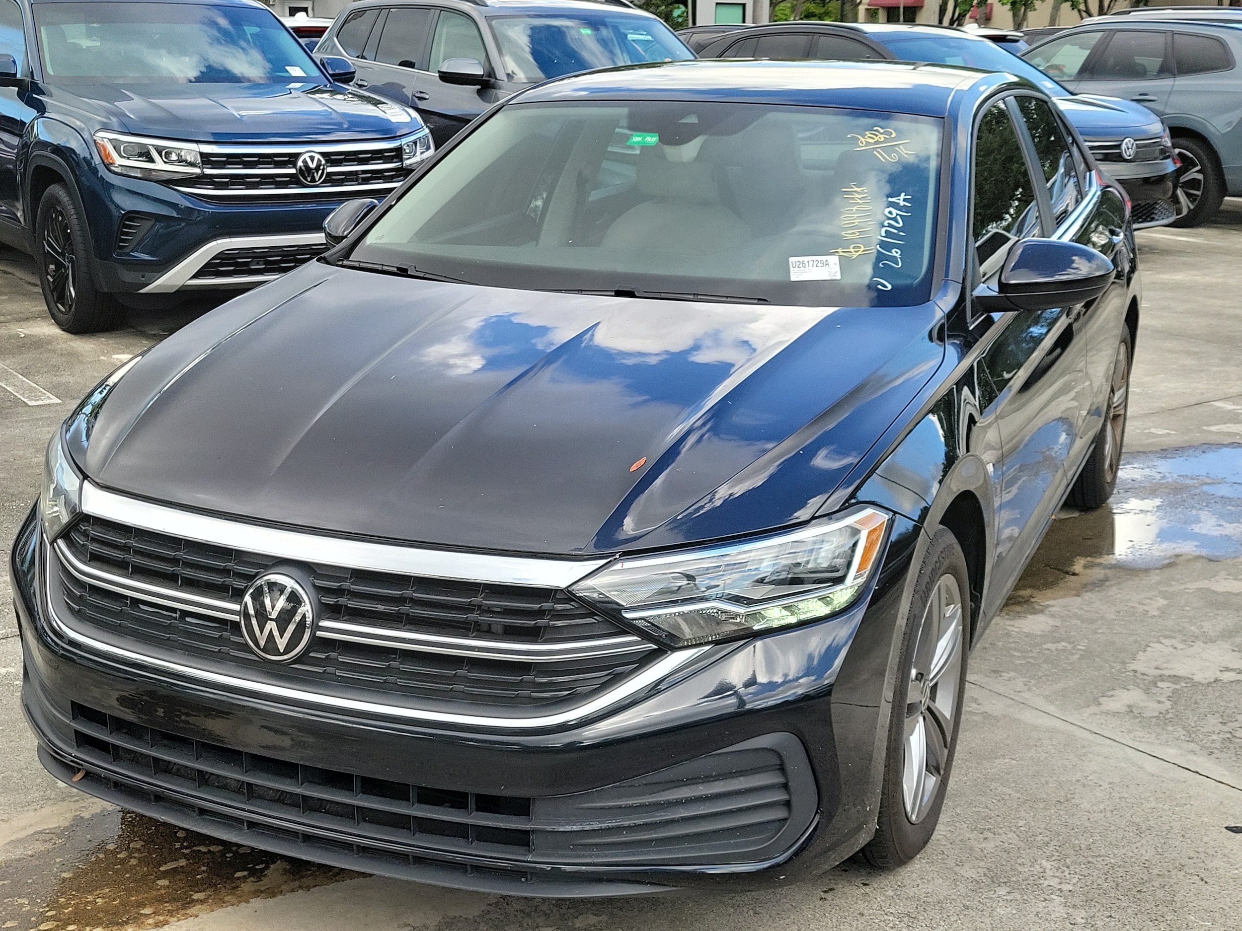 2023 Volkswagen Jetta SE - Photo 3