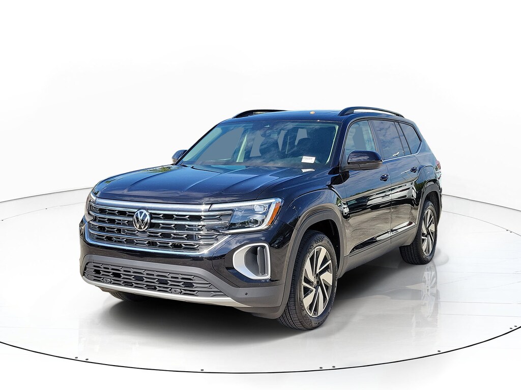New 2026 Volkswagen Atlas SE w/Technology SUV