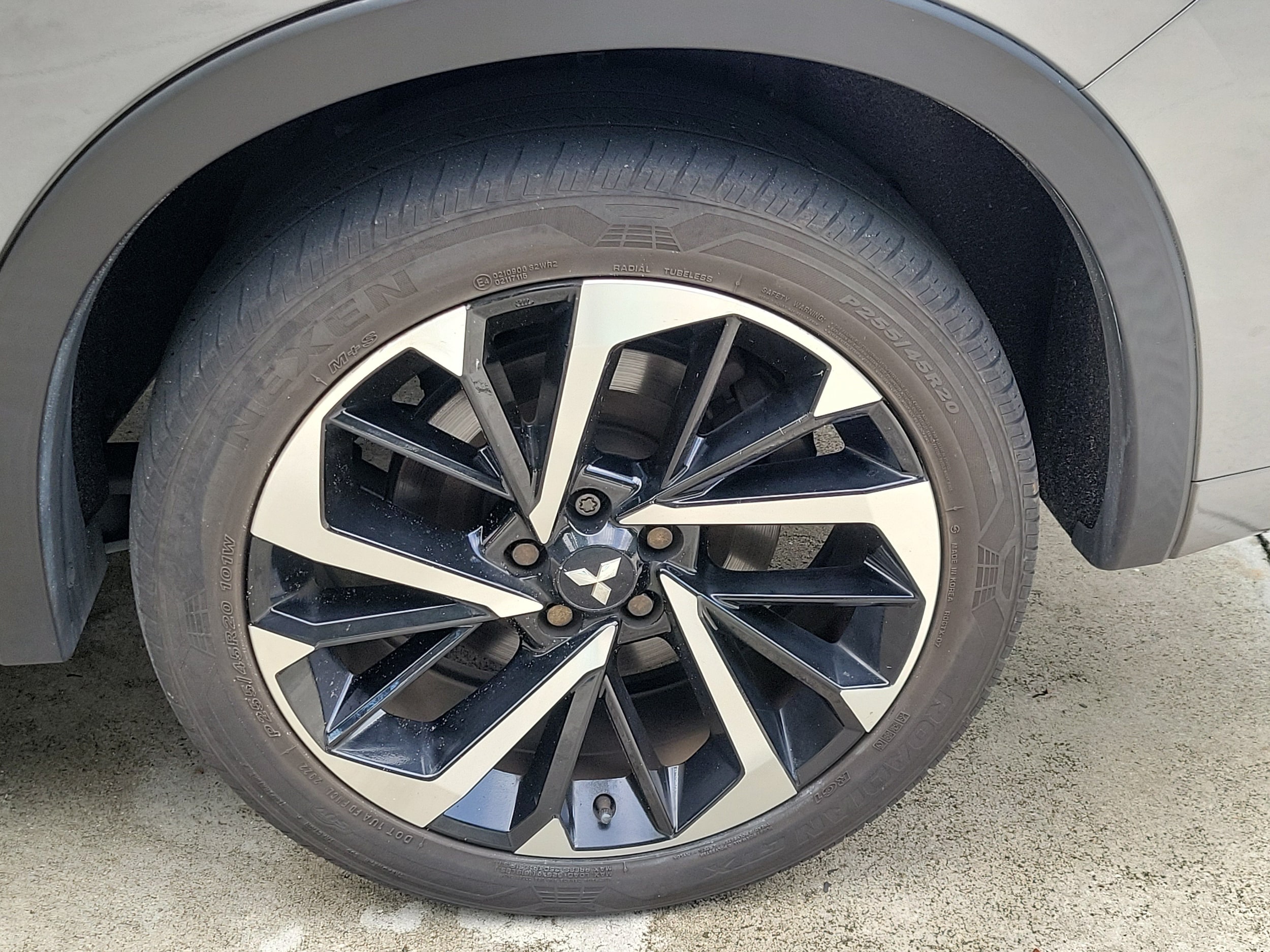 2023 Mitsubishi Outlander SEL - Photo 6