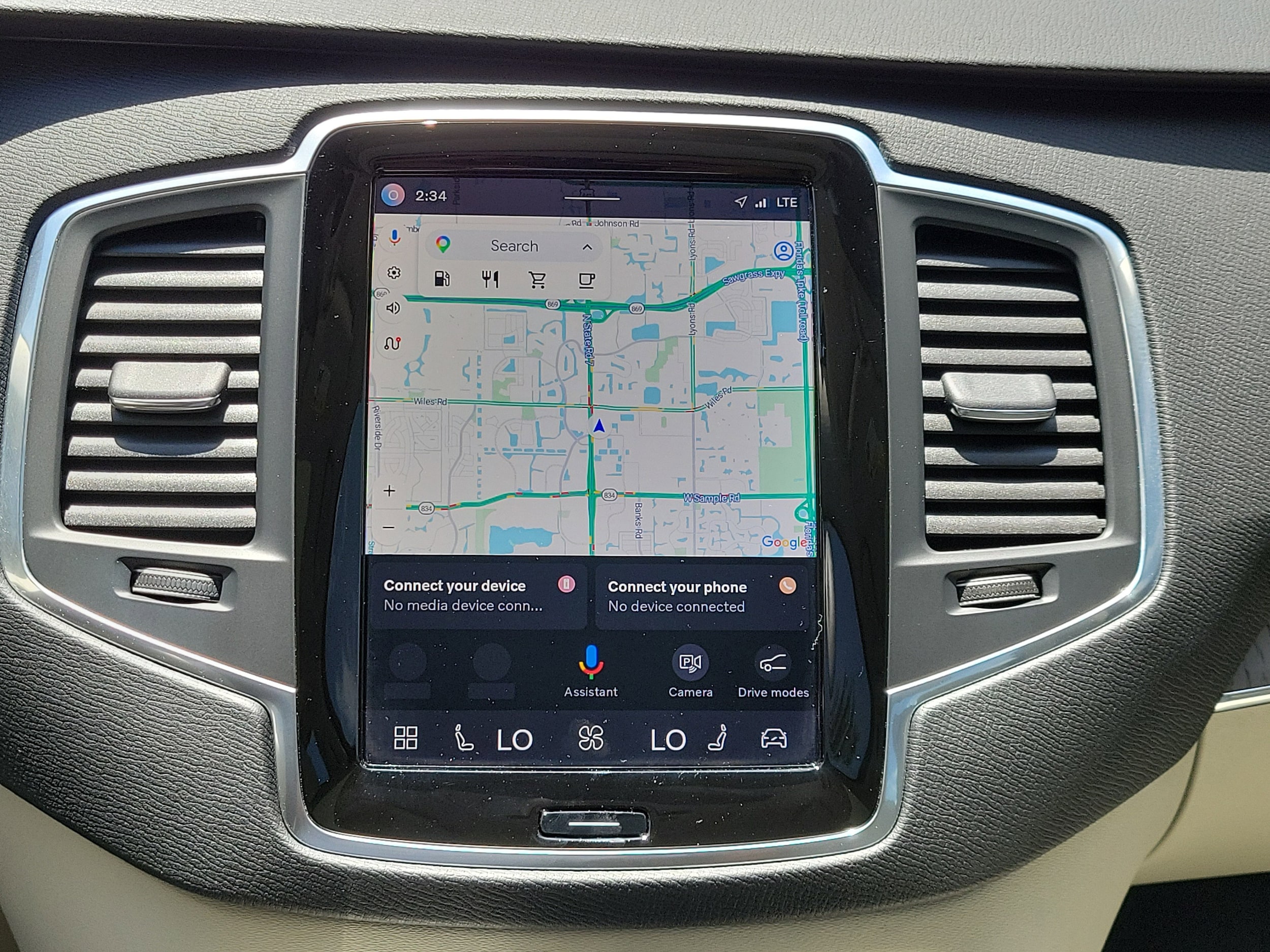 2025 Volvo XC90 Core - Photo 29