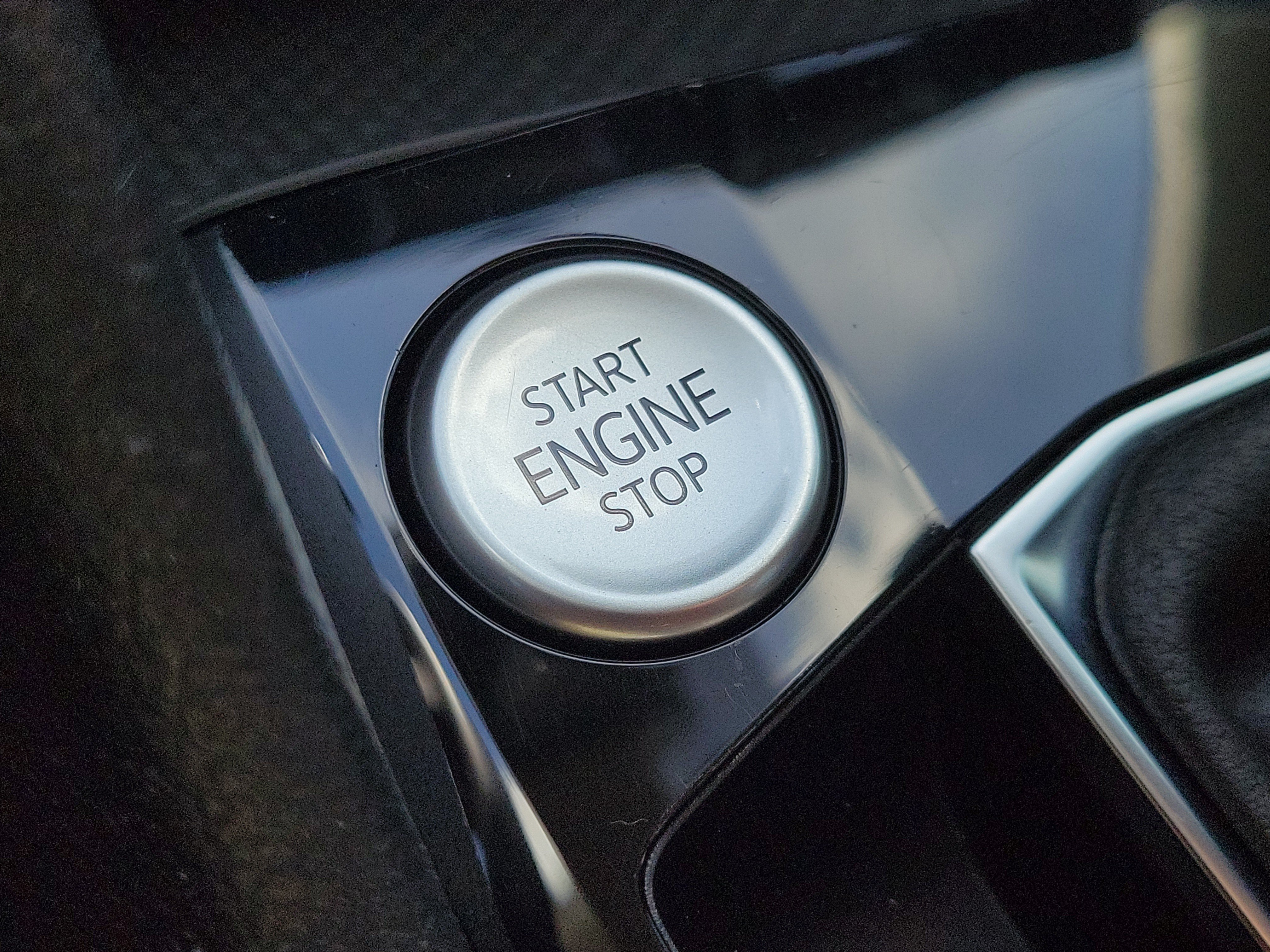 2024 Volkswagen Taos S - Photo 24