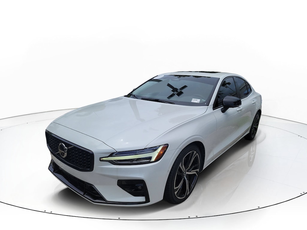 Used 2024 Volvo S60 Plus Dark Theme B5 FWD Plus Dark Theme
