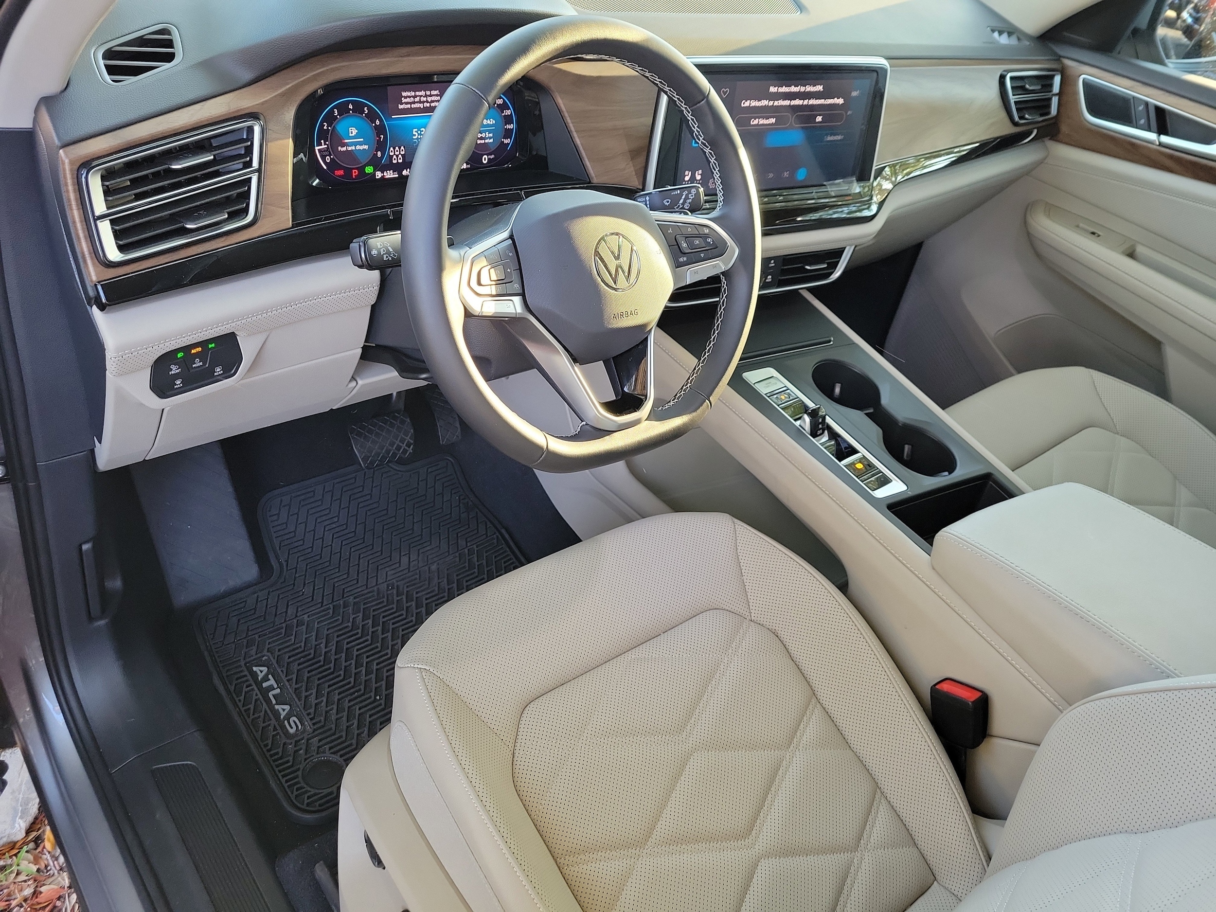 2026 Volkswagen Atlas SE - Photo 14