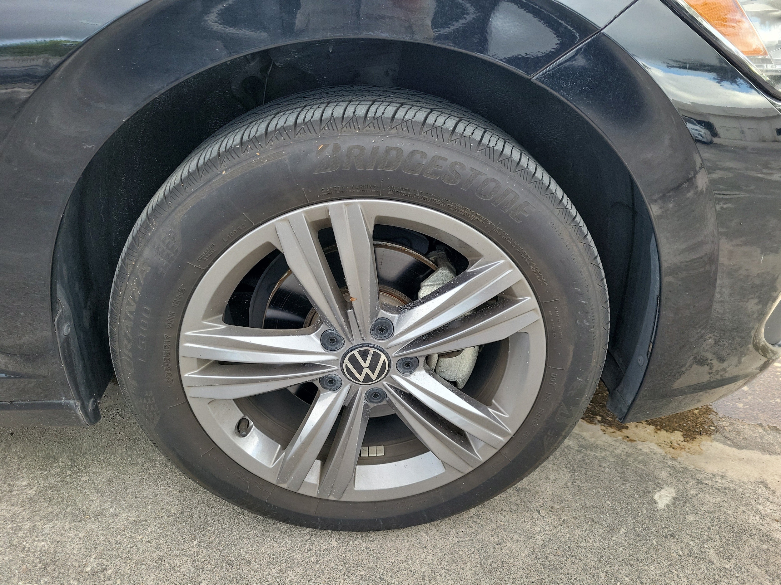2023 Volkswagen Jetta SE - Photo 9