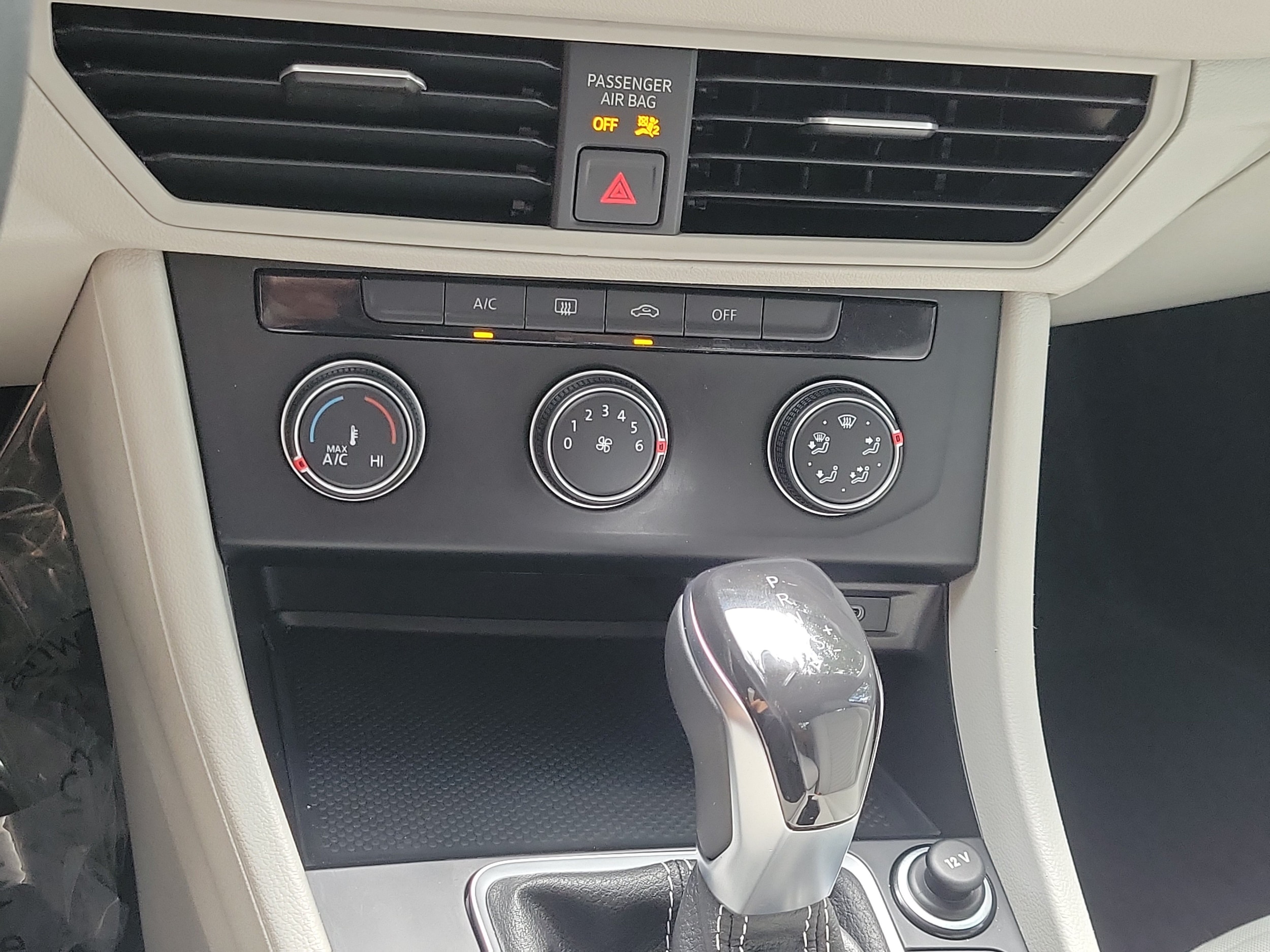 2024 Volkswagen Jetta S - Photo 24
