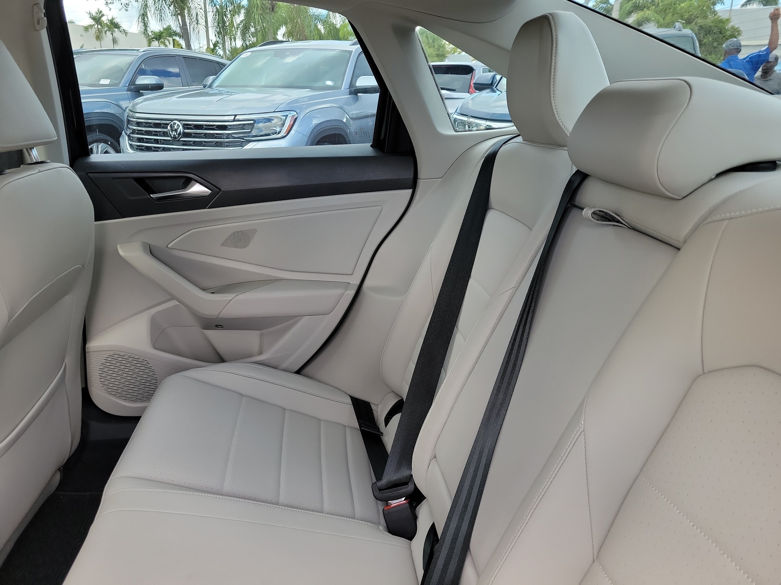 2023 Volkswagen Jetta SE - Photo 10