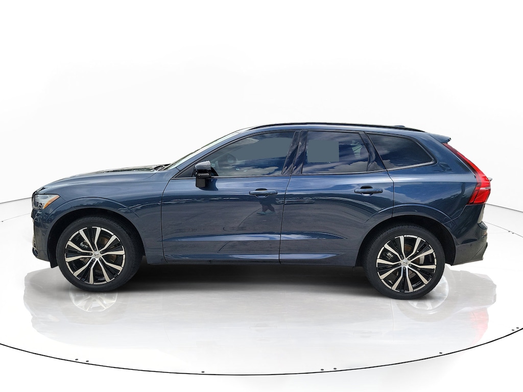 Used 2024 Volvo XC60 Plus Dark Theme B5 AWD Plus Dark Theme
