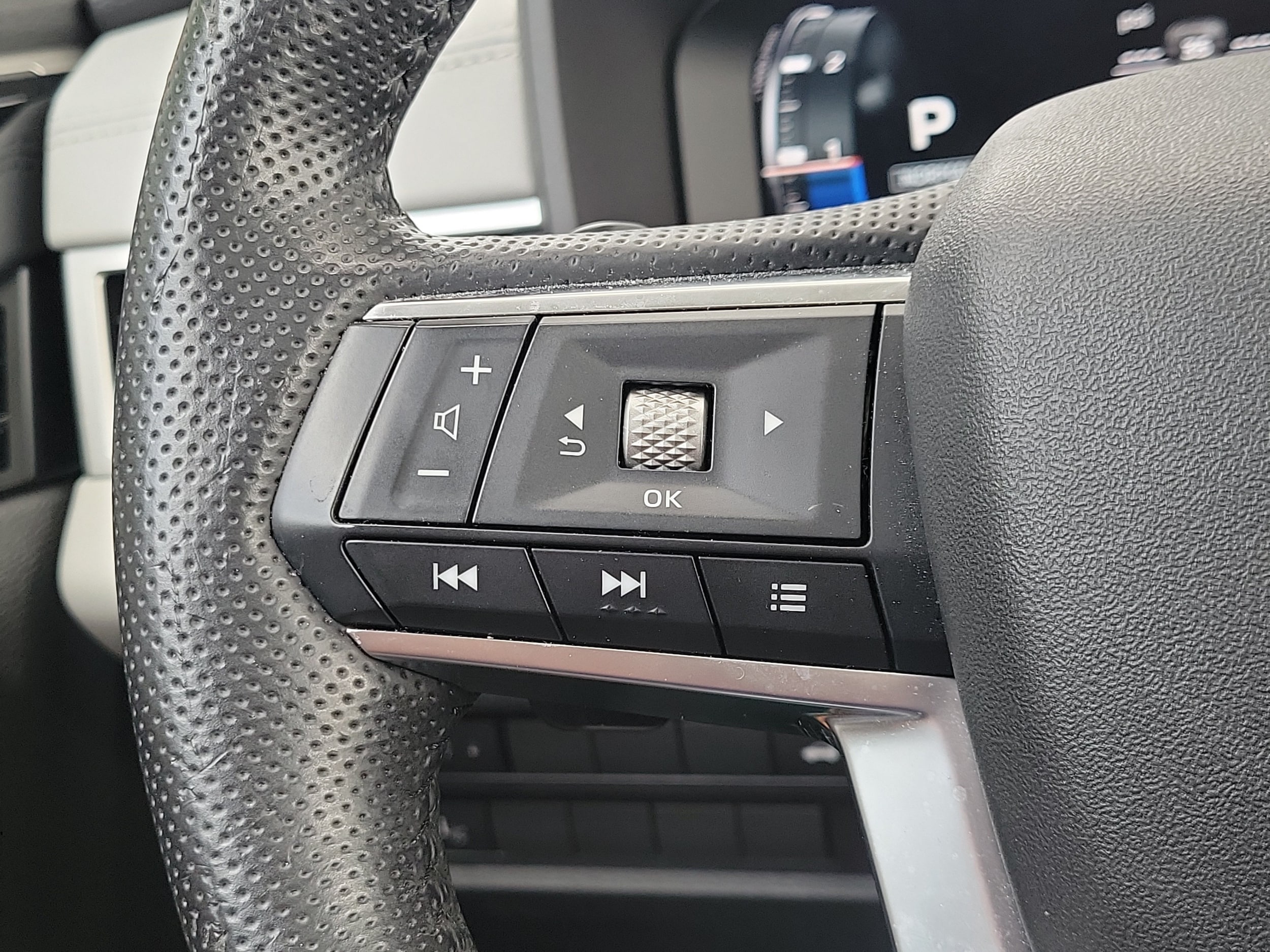 2023 Mitsubishi Outlander SEL - Photo 15
