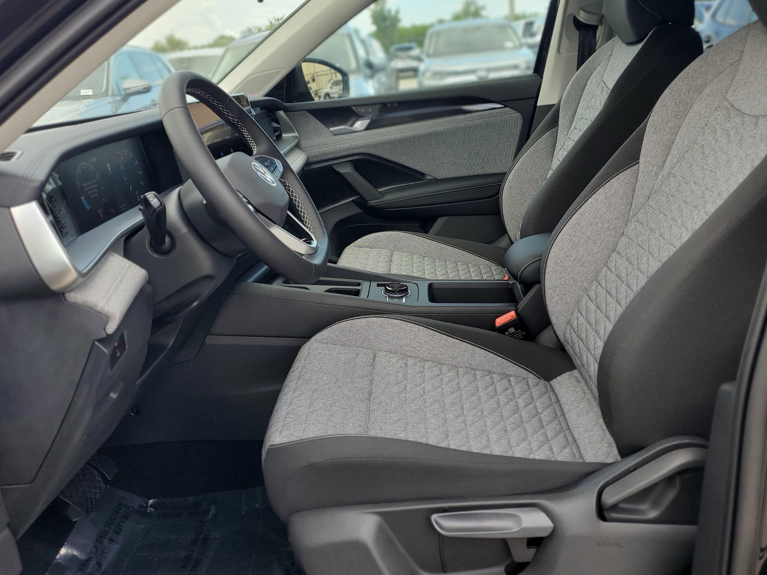 2026 Volkswagen Tiguan S - Photo 10