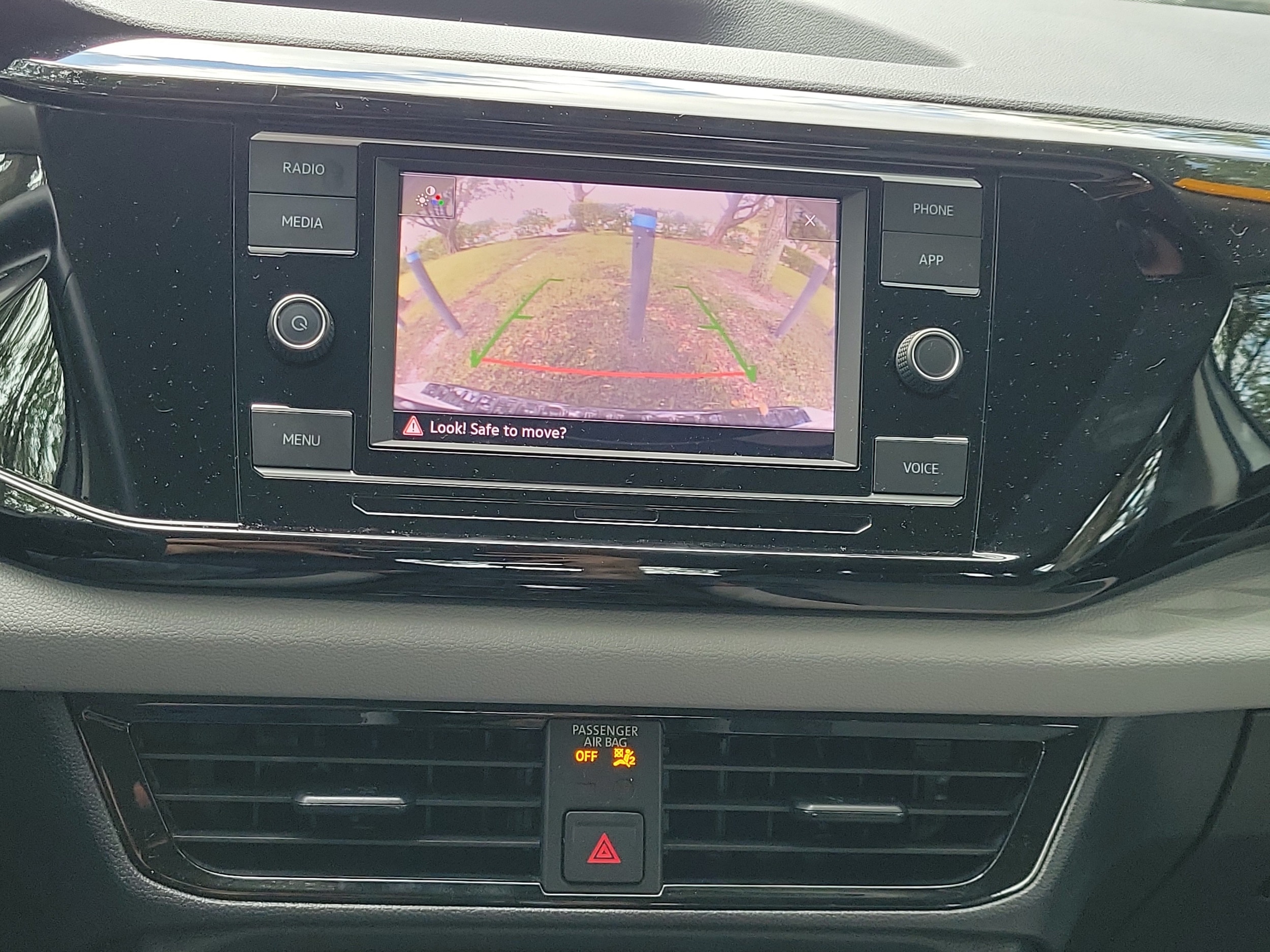 2024 Volkswagen Taos S - Photo 27
