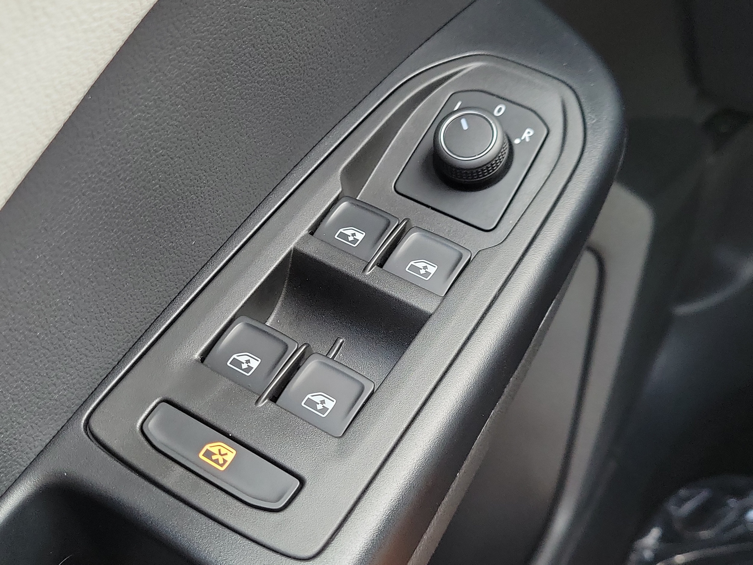 2026 Volkswagen Taos S - Photo 26