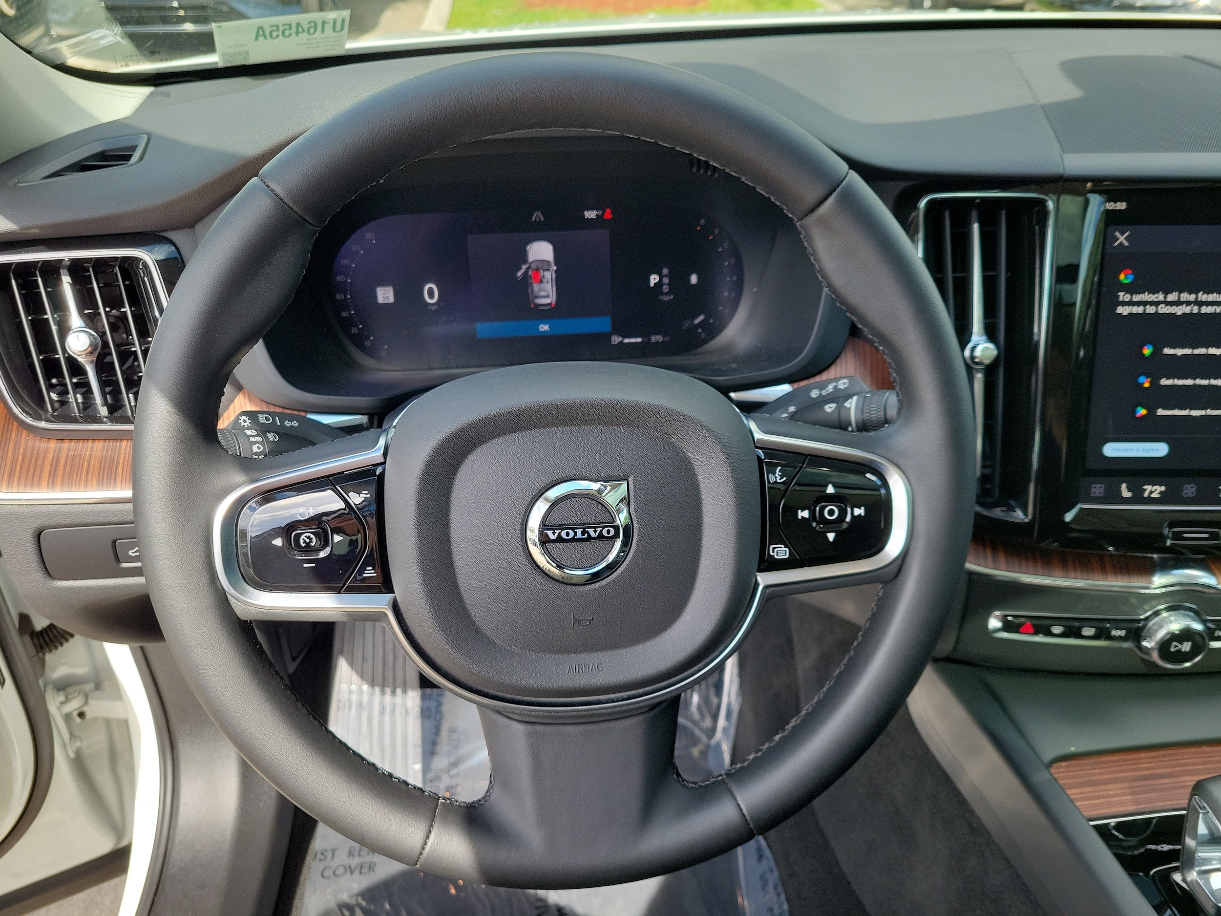 2024 Volvo XC60 Plus - Photo 21