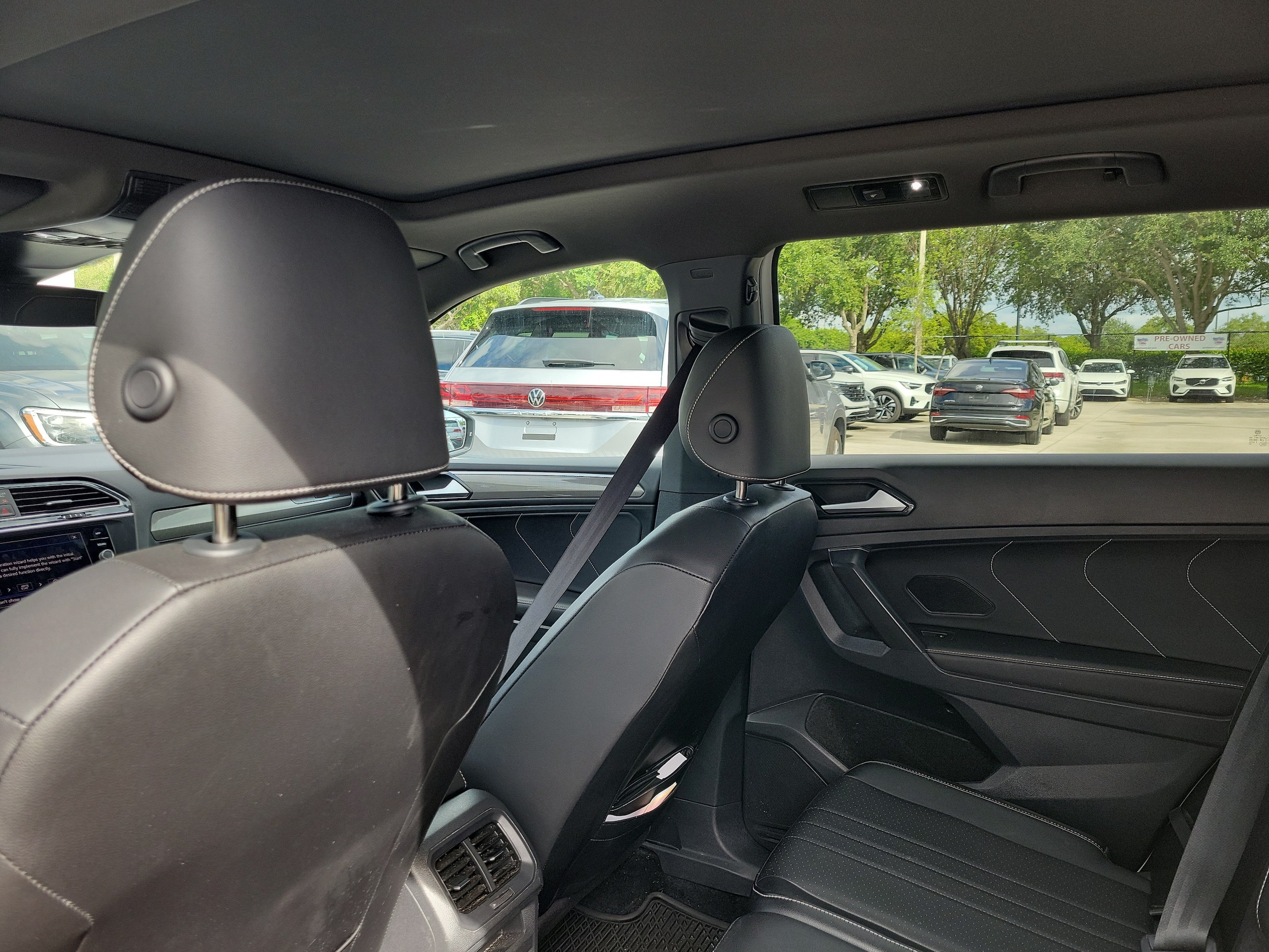 2023 Volkswagen Tiguan SE R-LINE BLACK - Photo 12