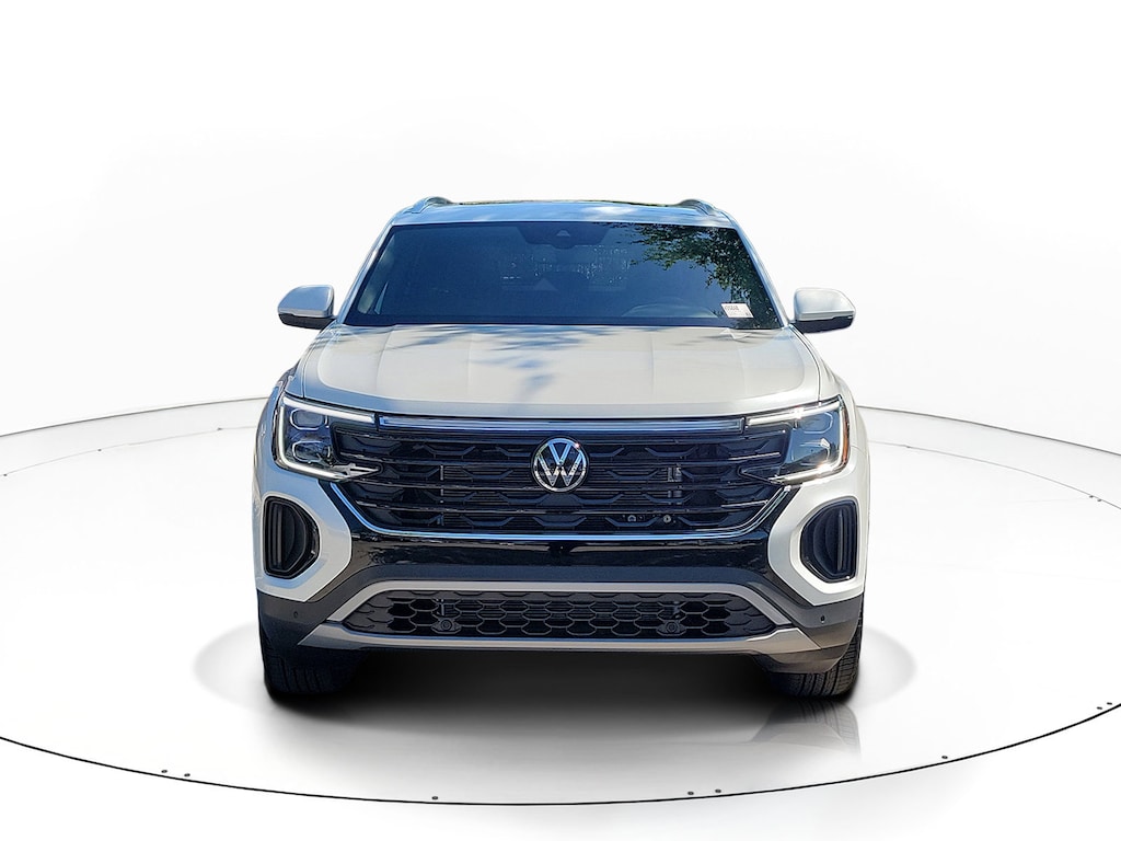 New 2026 Volkswagen Atlas Cross Sport SE w/Technology SUV