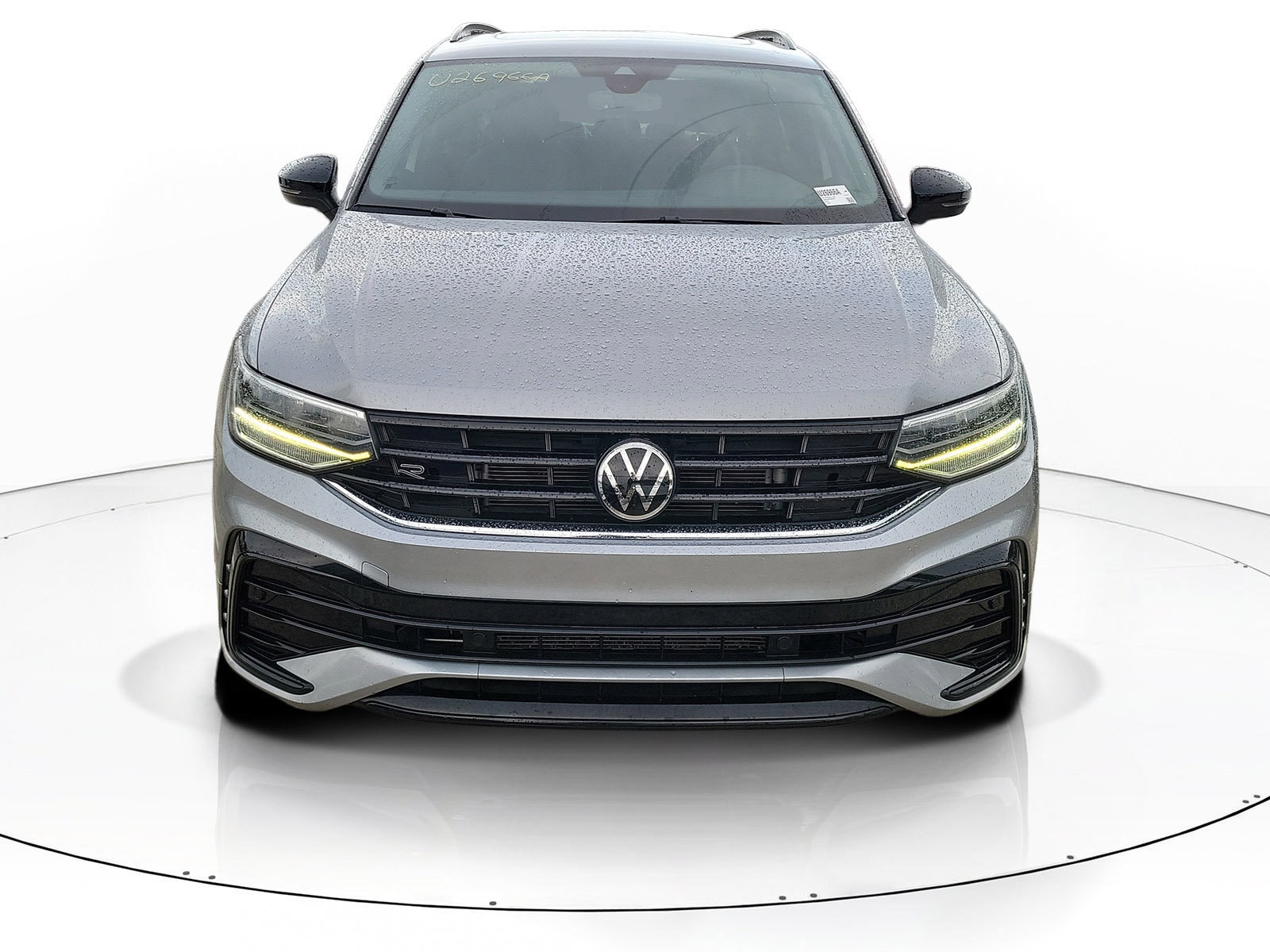 2023 Volkswagen Tiguan SE R-LINE BLACK - Photo 2