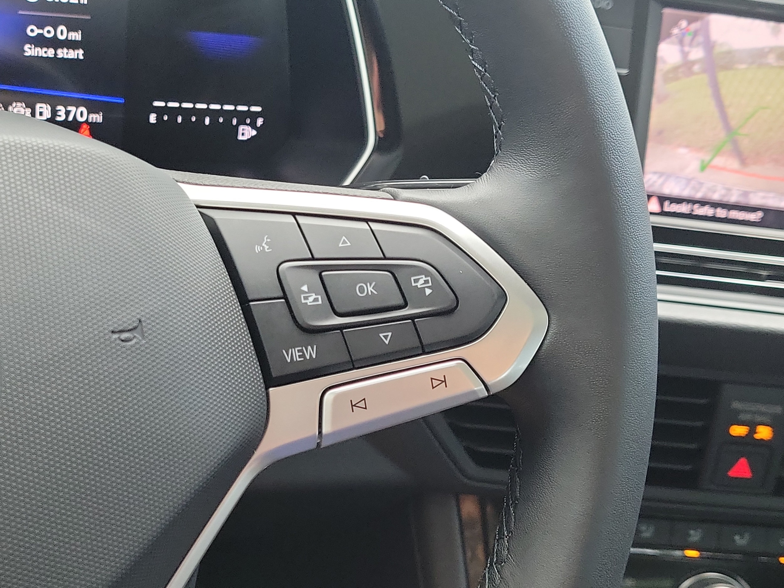 2024 Volkswagen Jetta SE - Photo 21