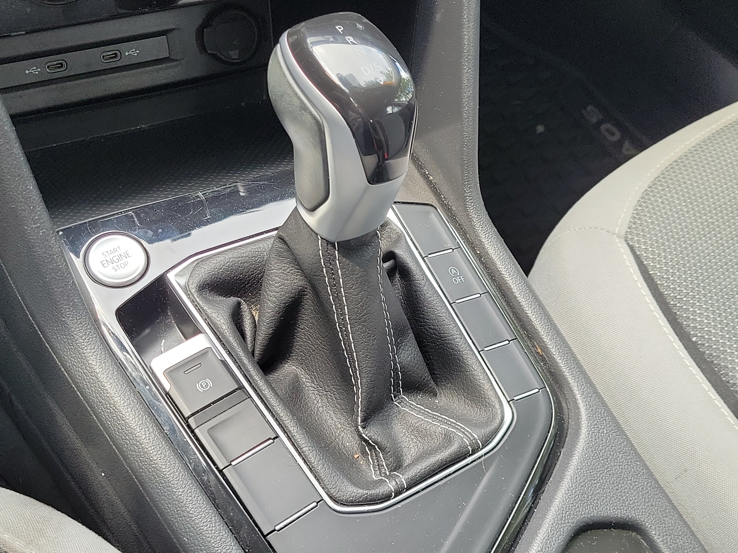 2024 Volkswagen Taos S - Photo 28