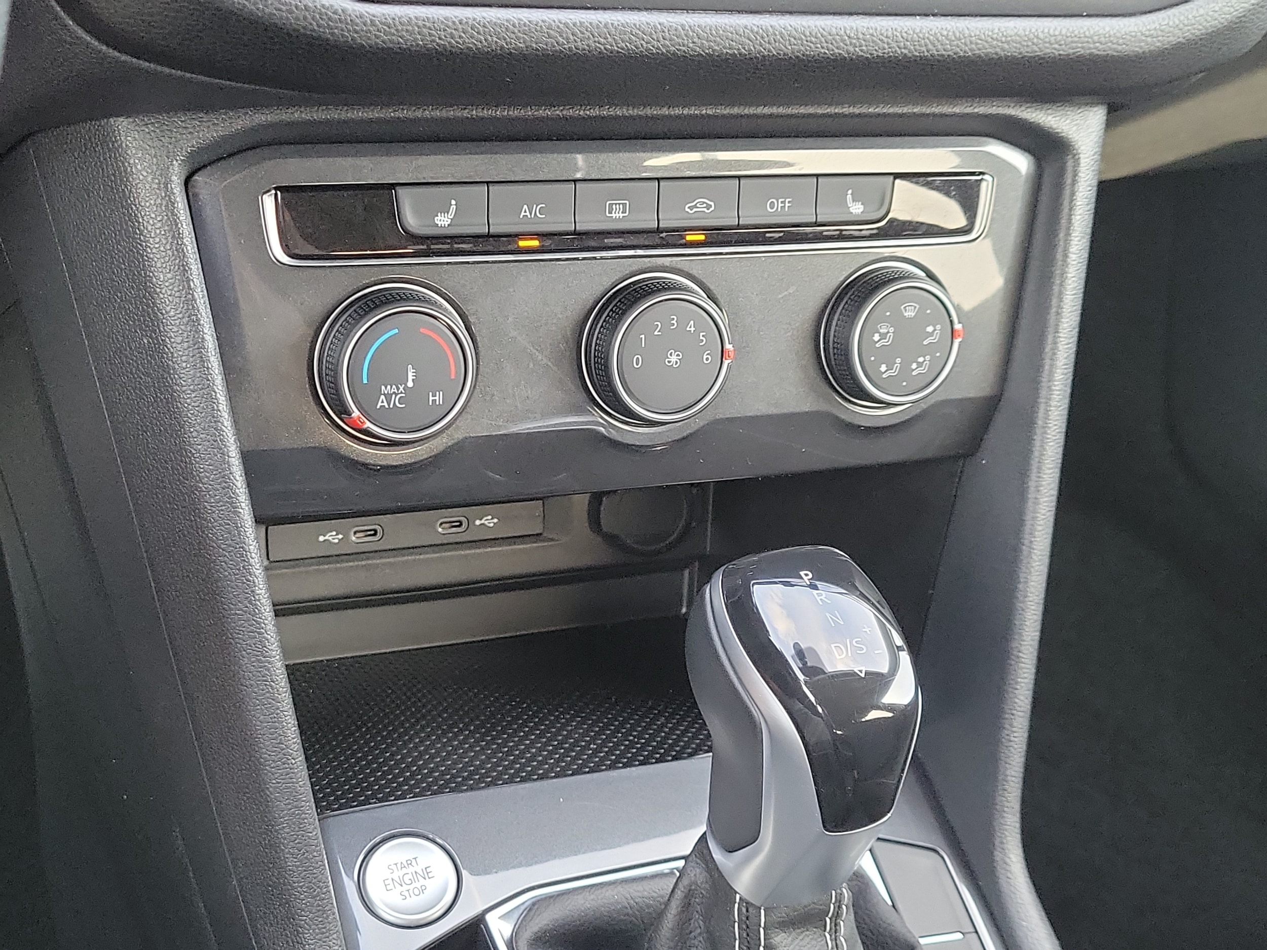 2023 Volkswagen Tiguan S - Photo 24