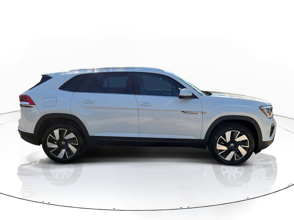 New 2026 Volkswagen Atlas Cross Sport SE w/Technology SUV