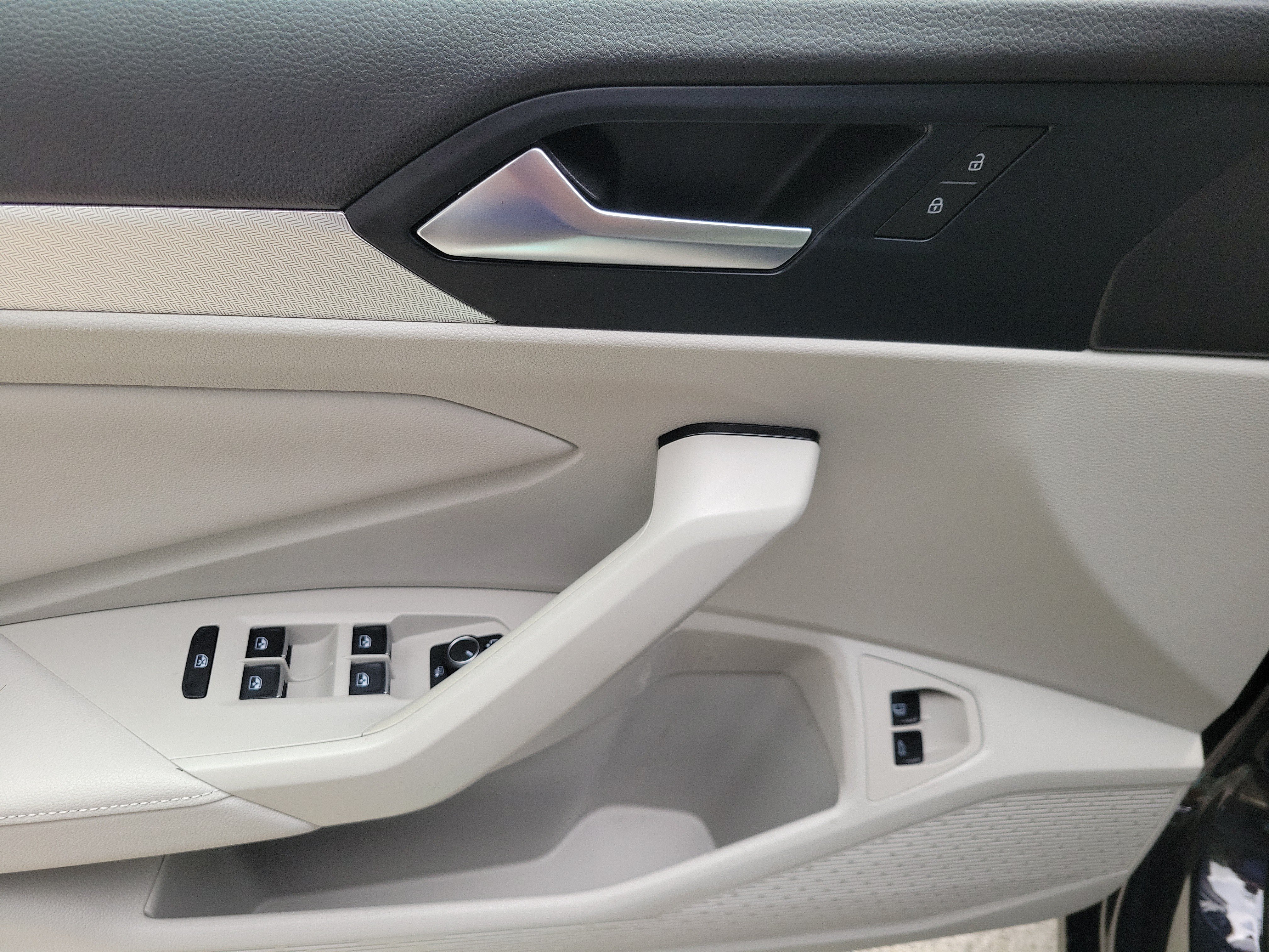 2024 Volkswagen Jetta S - Photo 16