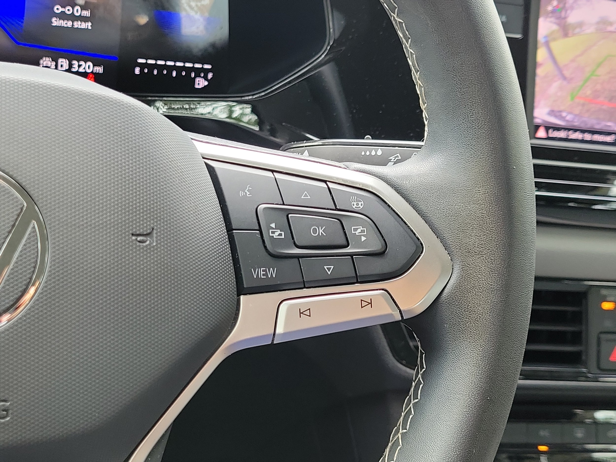 2024 Volkswagen Taos S - Photo 24