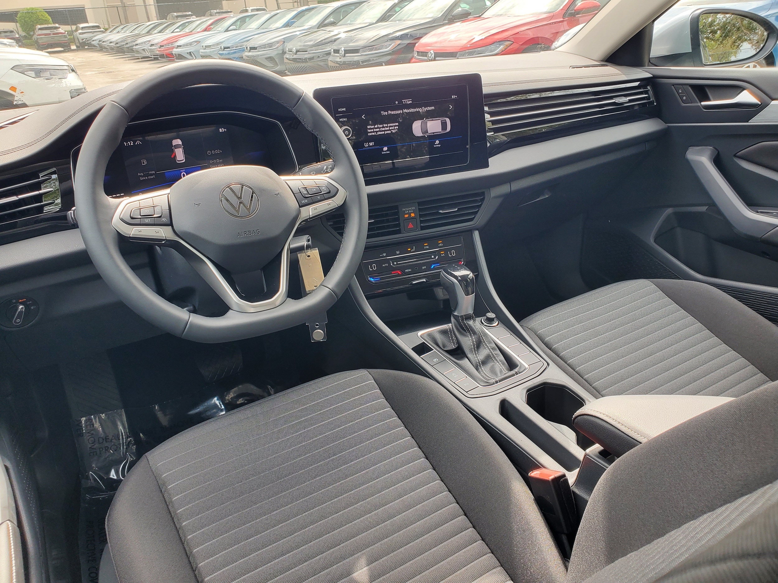 2026 Volkswagen Jetta SE - Photo 9