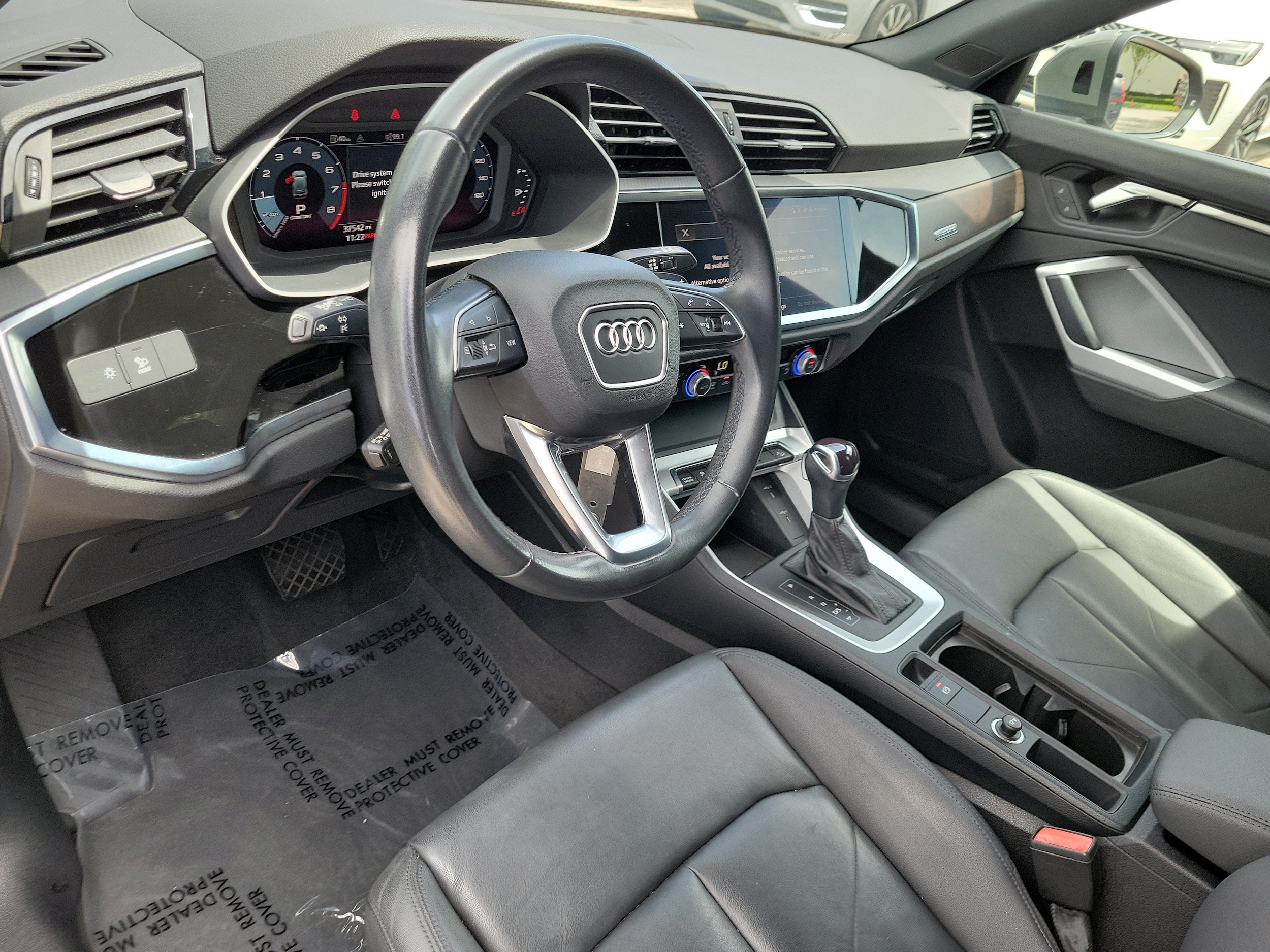 2024 Audi Q3 S Line Premium - Photo 18