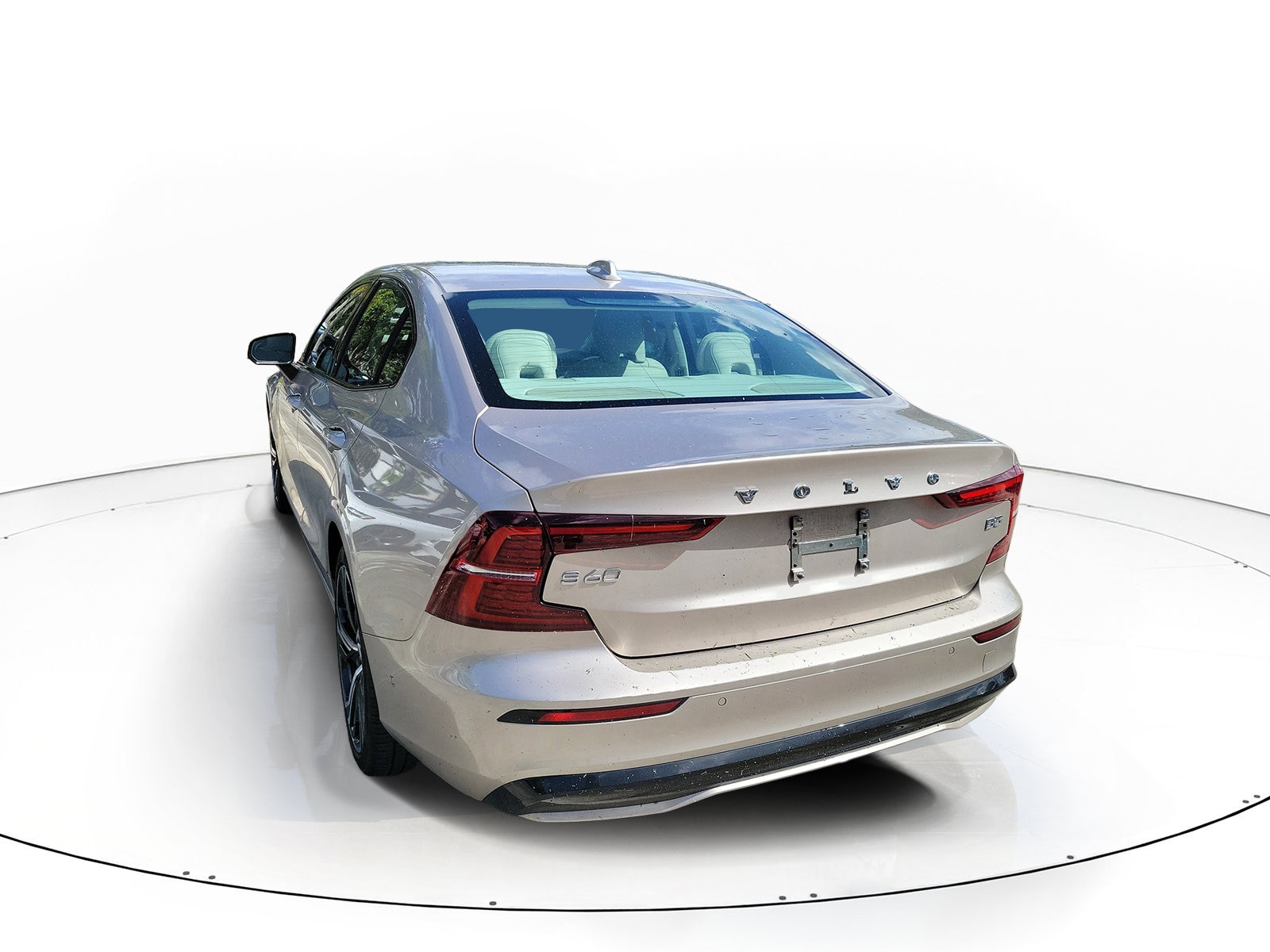 2024 Volvo S60 Plus - Photo 6