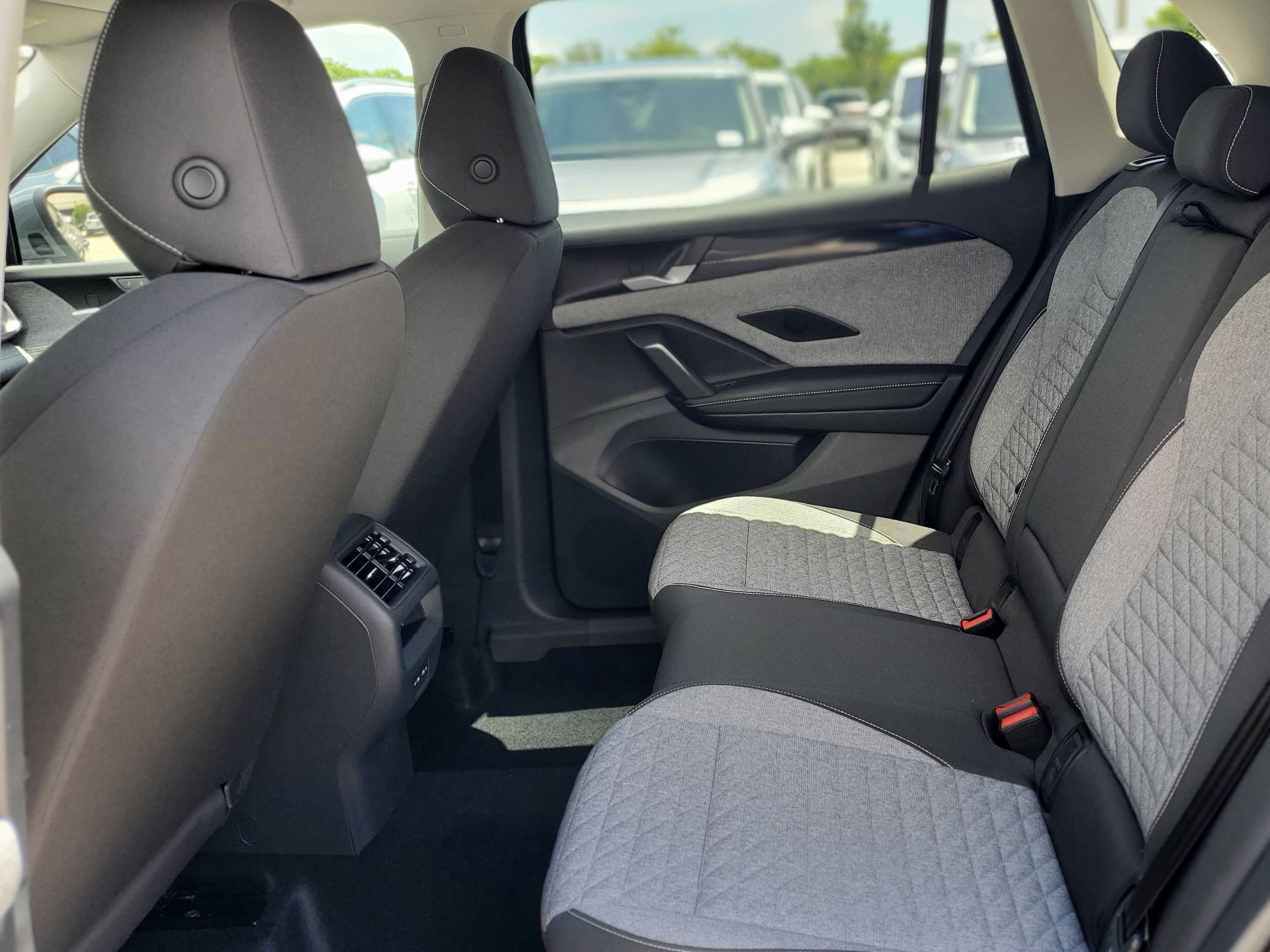 2026 Volkswagen Tiguan S - Photo 6