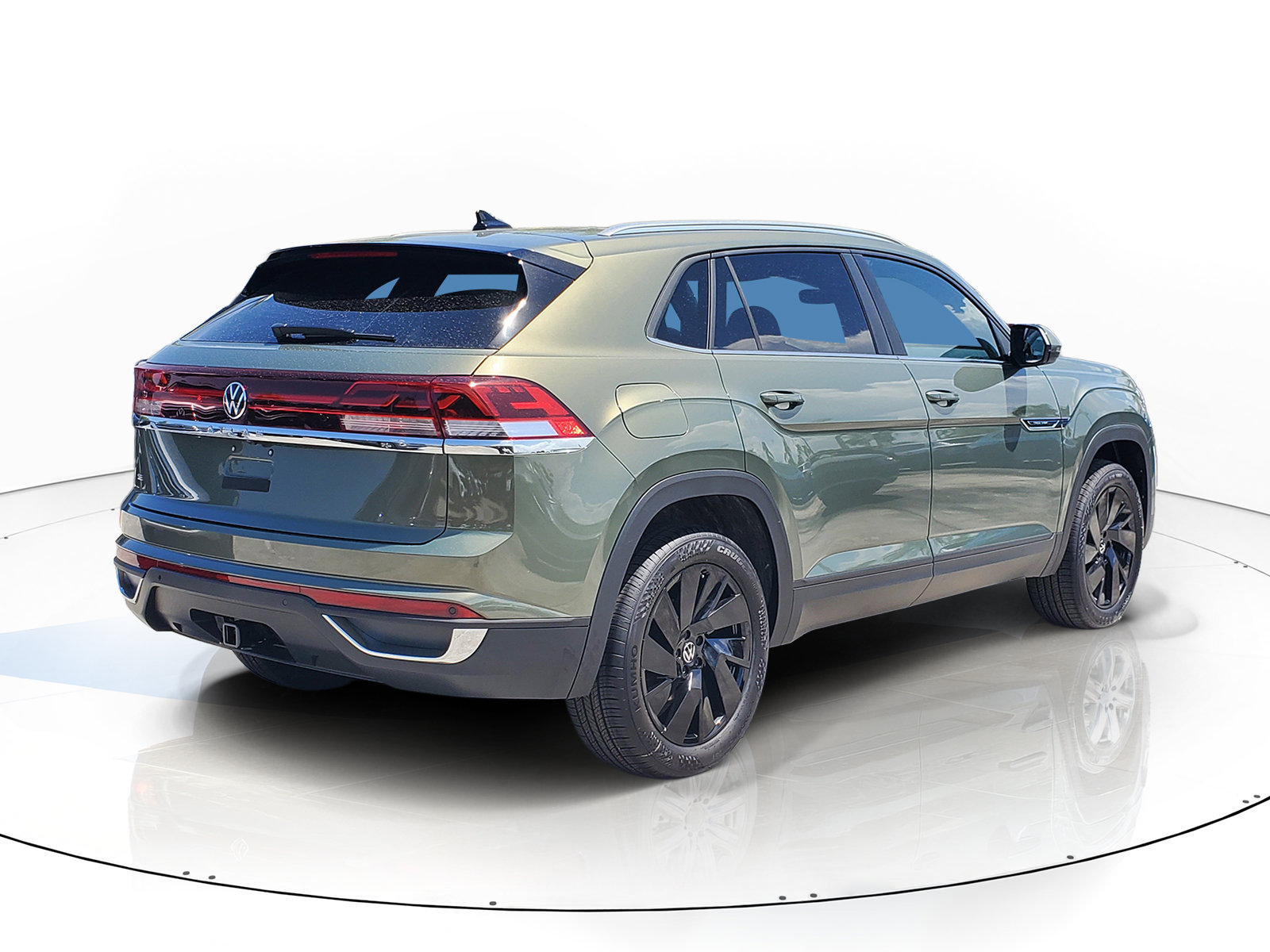 New 2026 Volkswagen Atlas Cross Sport 2.0T SE w/Technology