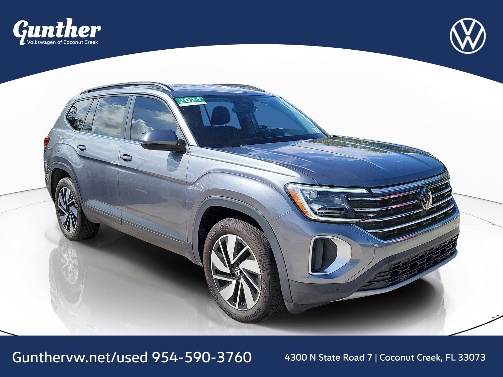 2024 Volkswagen Atlas SE w/Tech - Photo 1