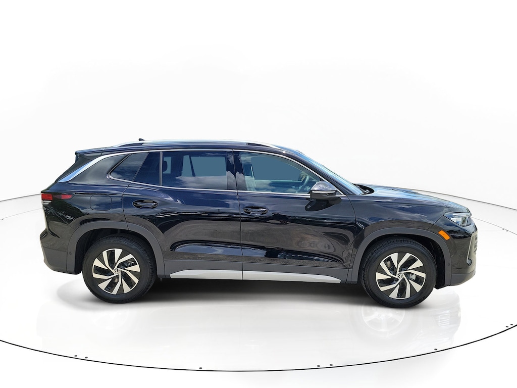 New 2026 Volkswagen Tiguan S SUV