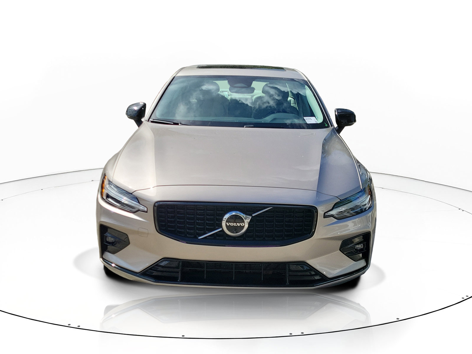 2024 Volvo S60 Plus - Photo 2