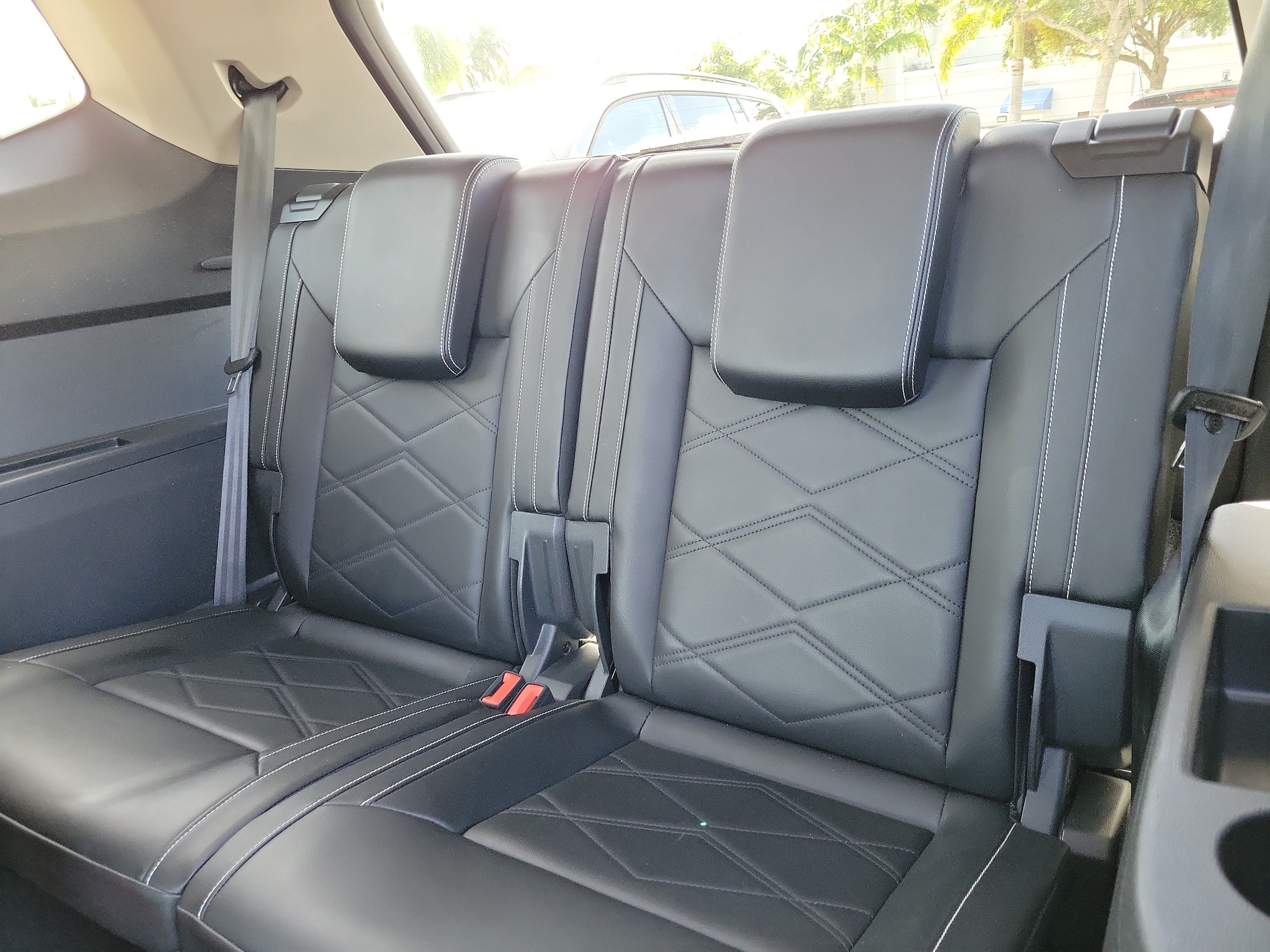 2024 Volkswagen Atlas SE w/Tech - Photo 15