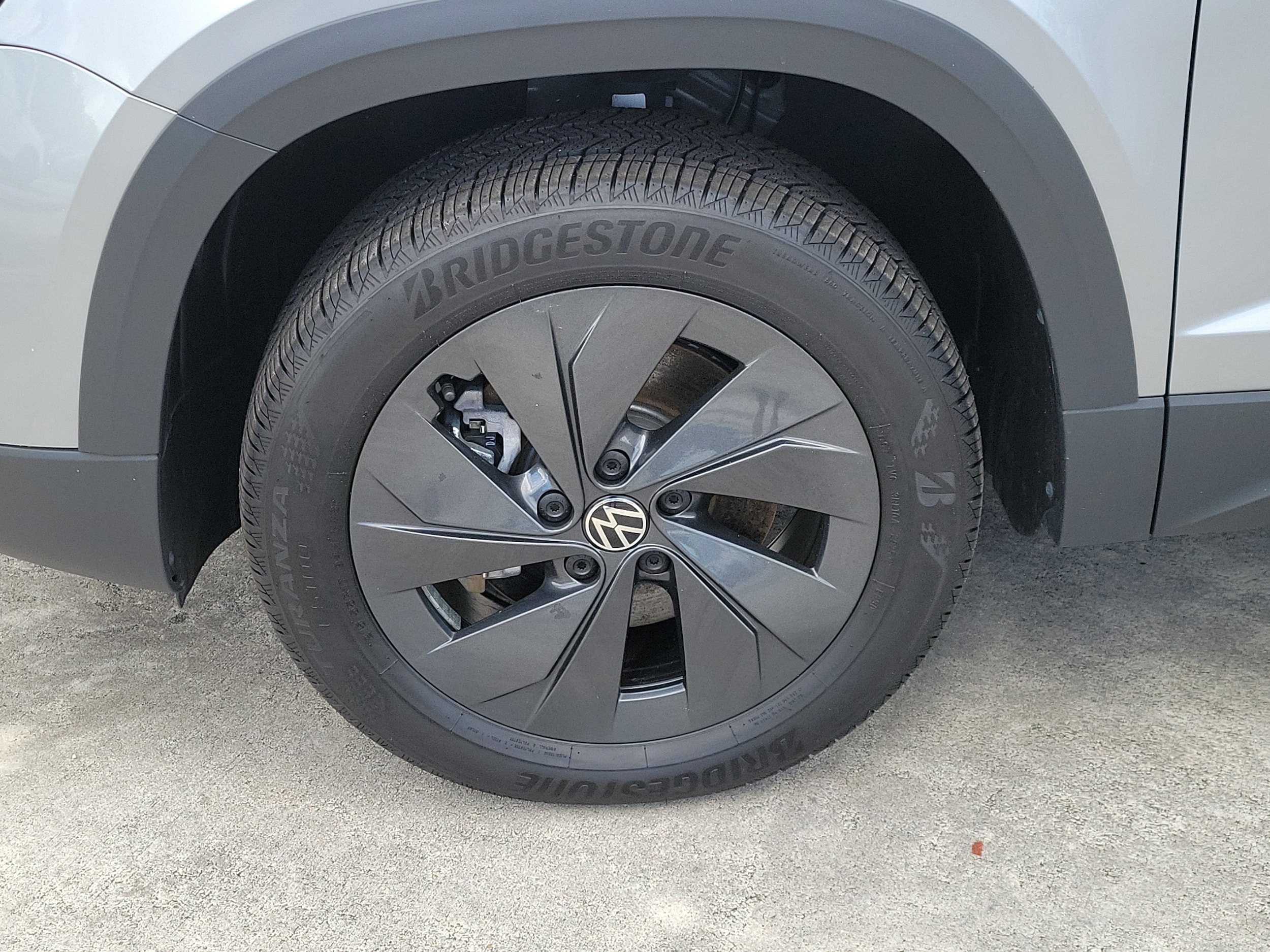 2026 Volkswagen Taos S - Photo 4