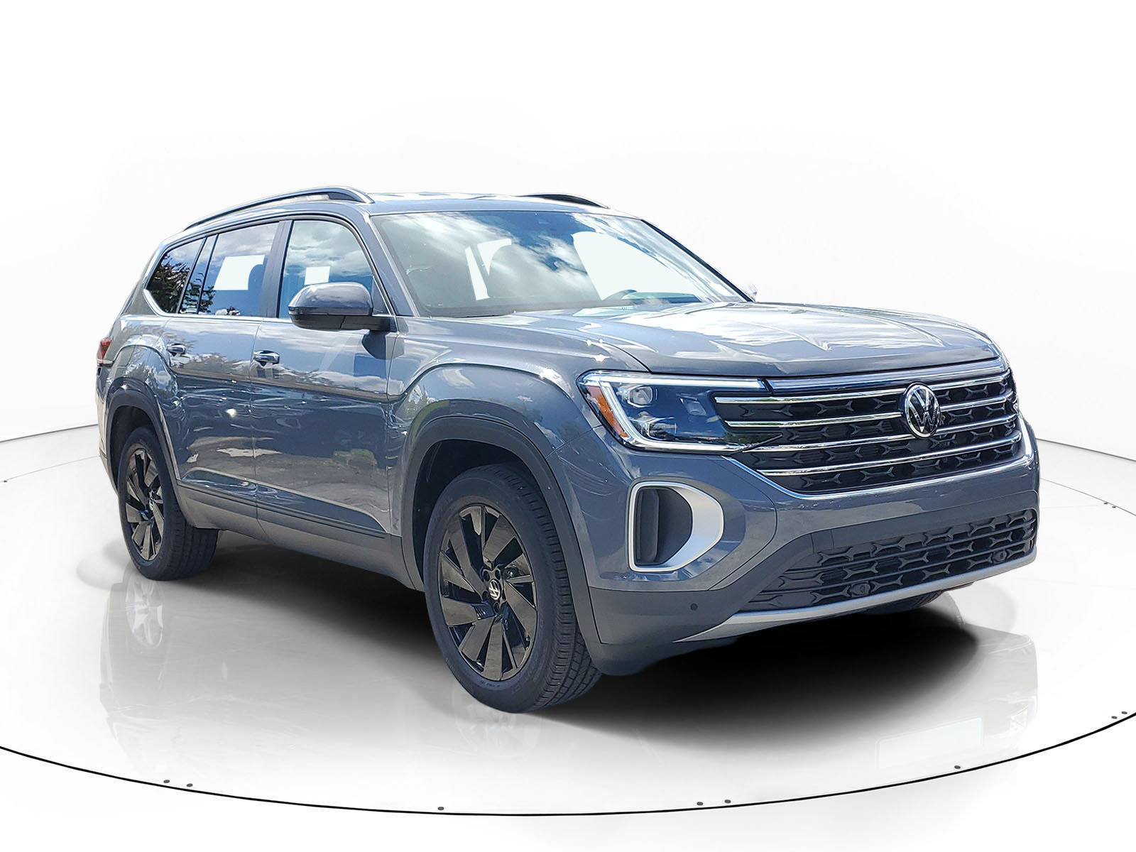 New 2026 Volkswagen Atlas SE w/Technology SUV