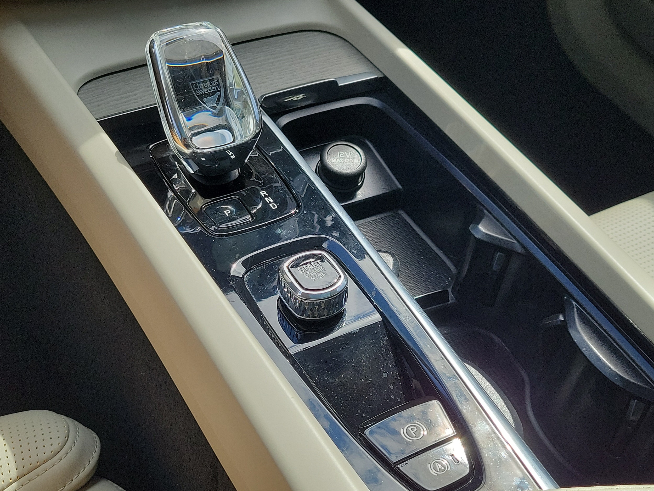 2023 Volvo XC60 Ultimate - Photo 30