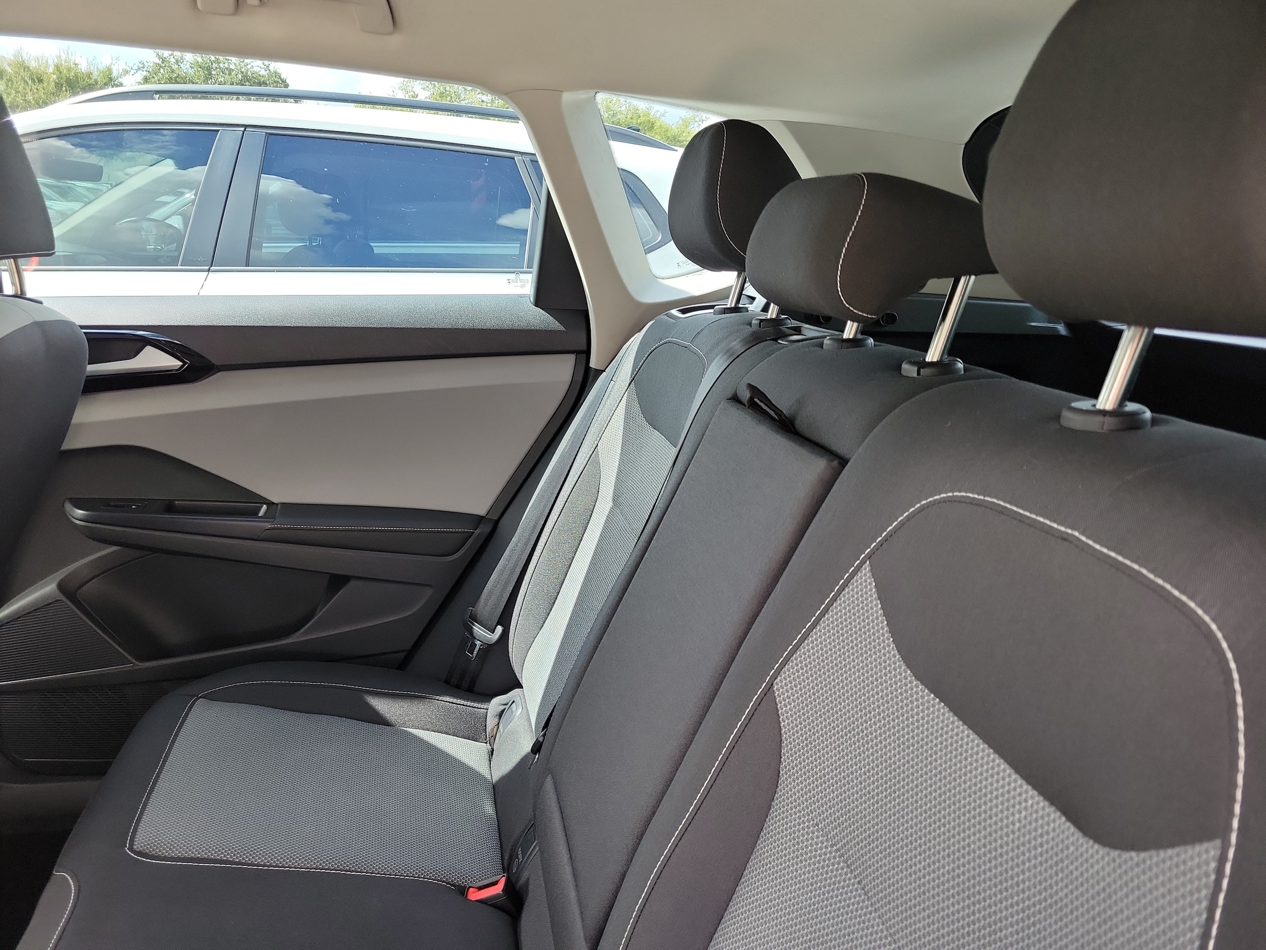 2024 Volkswagen Taos S - Photo 9