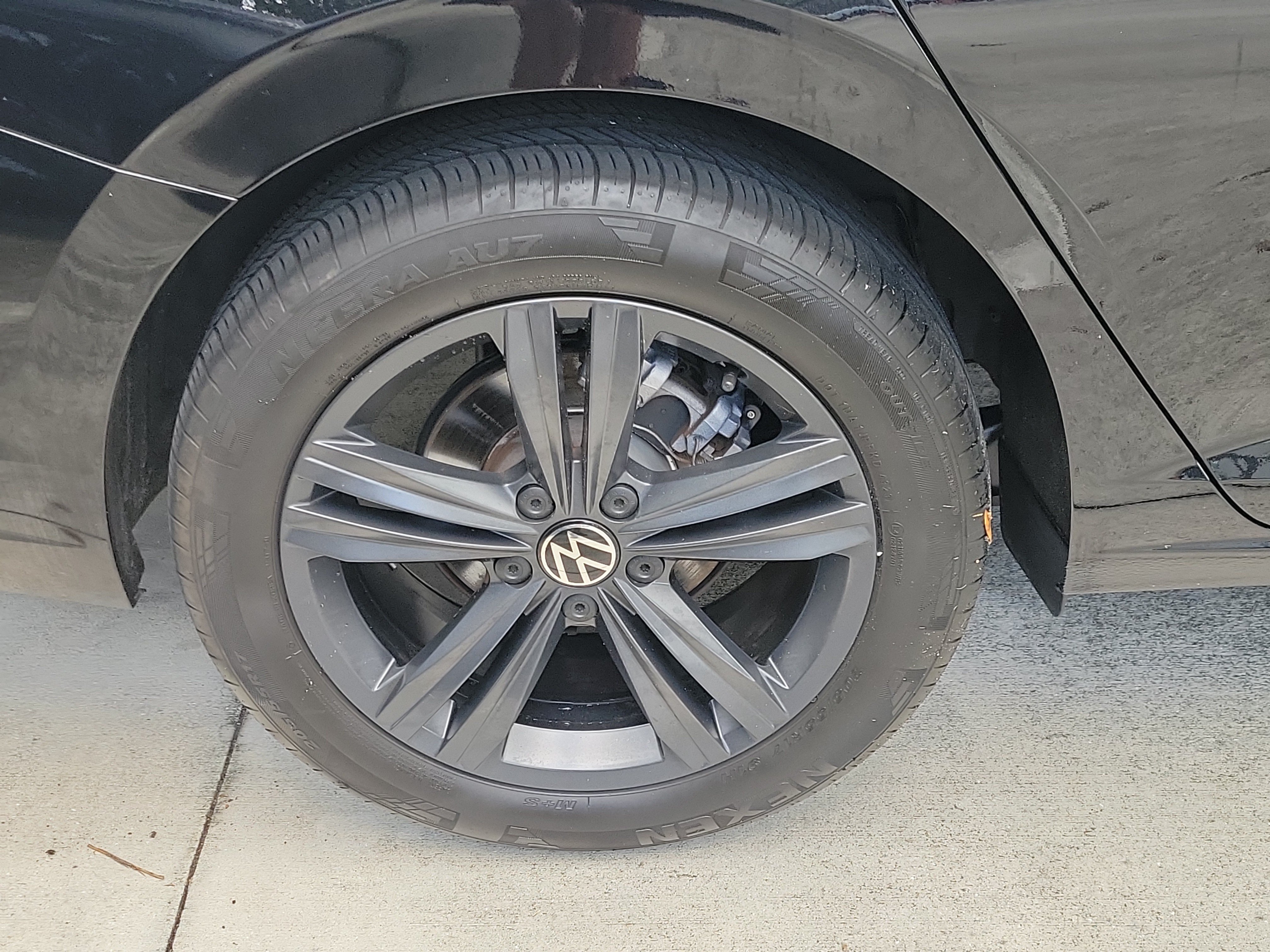 2024 Volkswagen Jetta SE - Photo 9