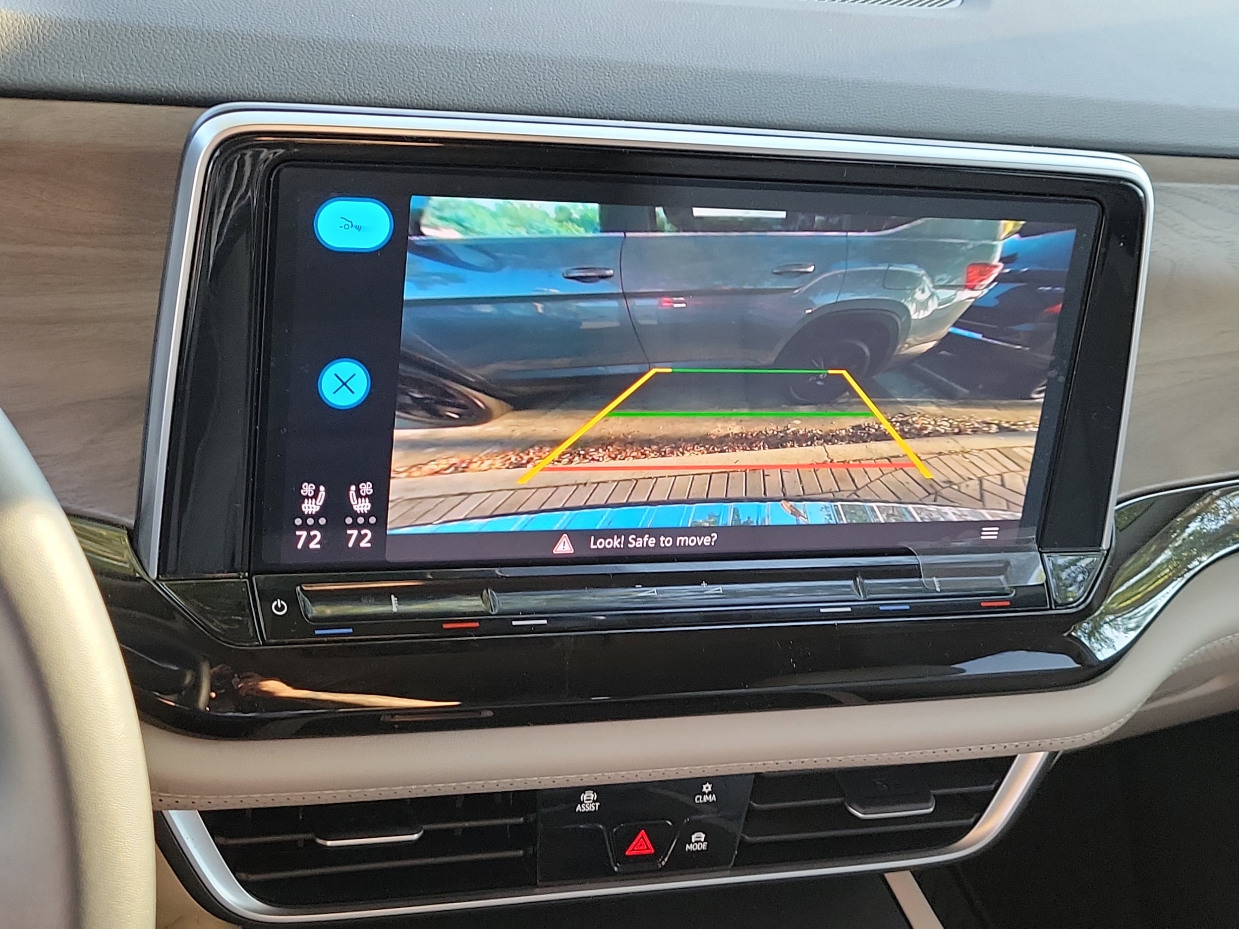 2026 Volkswagen Atlas SE - Photo 22