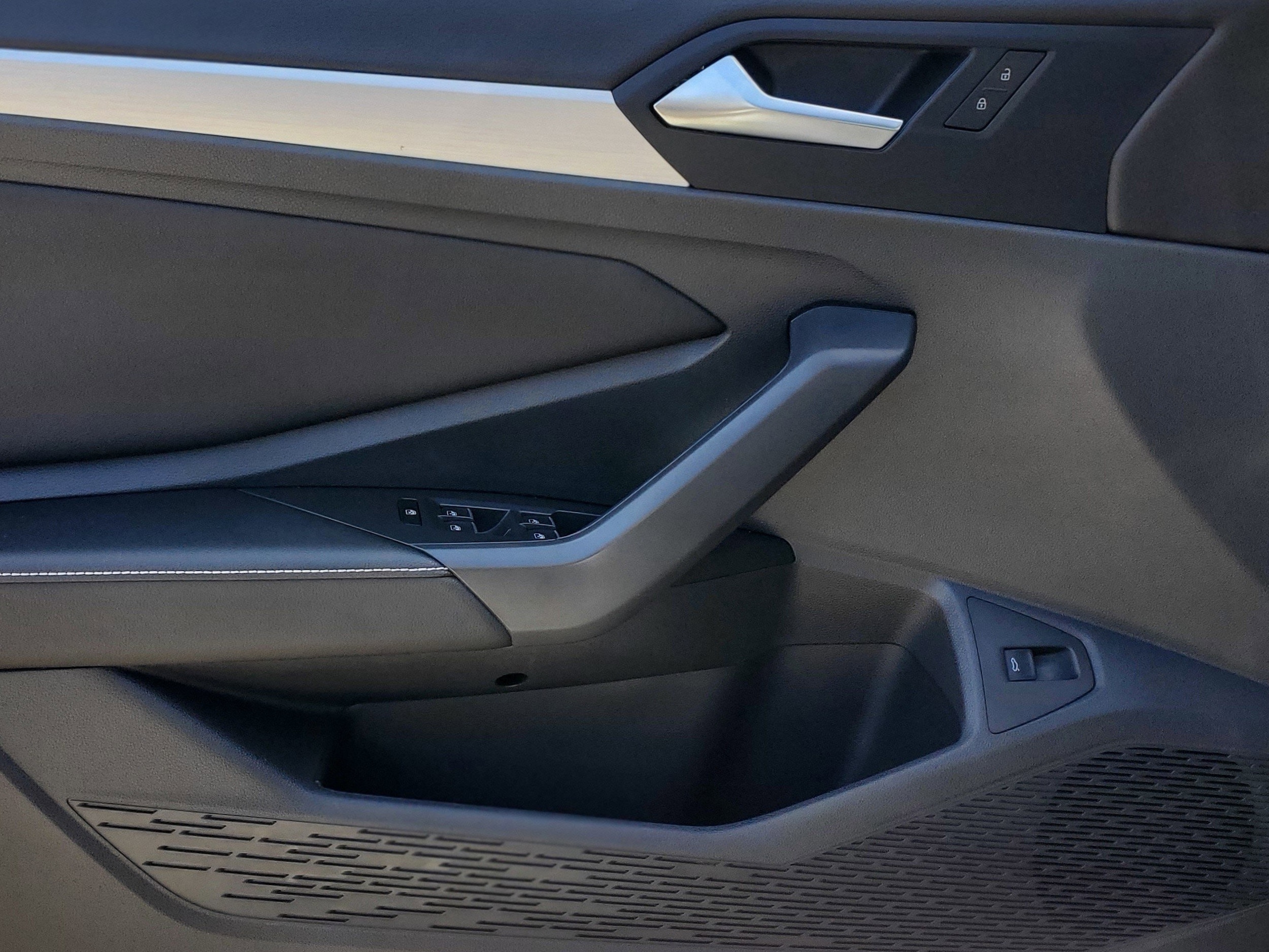 2026 Volkswagen Jetta Sport - Photo 13