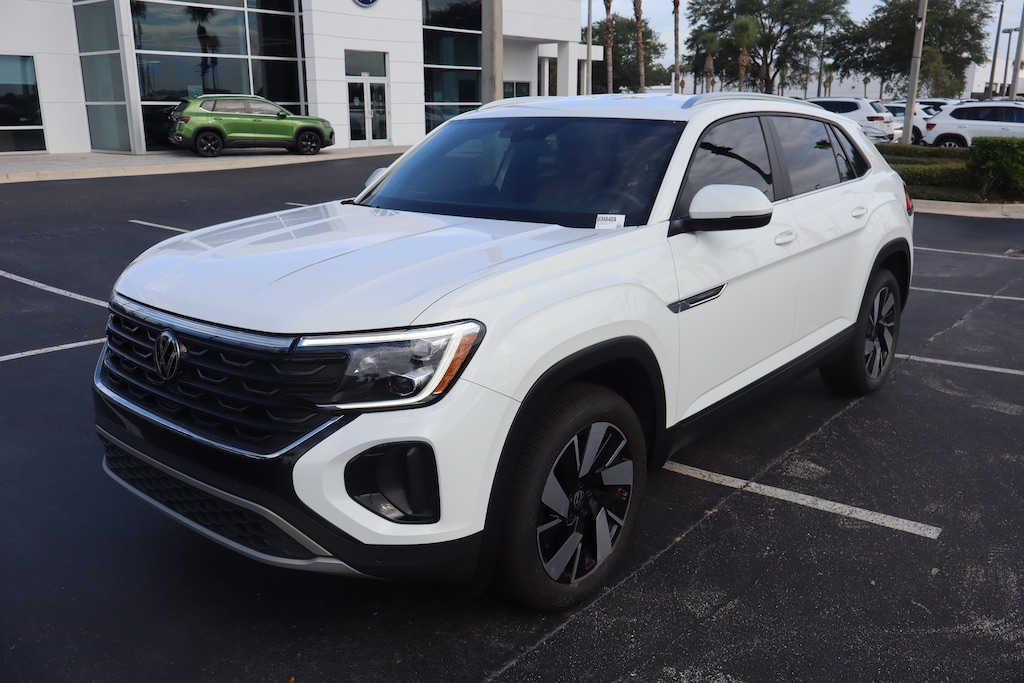 Certified 2024 Volkswagen Atlas Cross Sport 2.0T SE w/Technology SUV