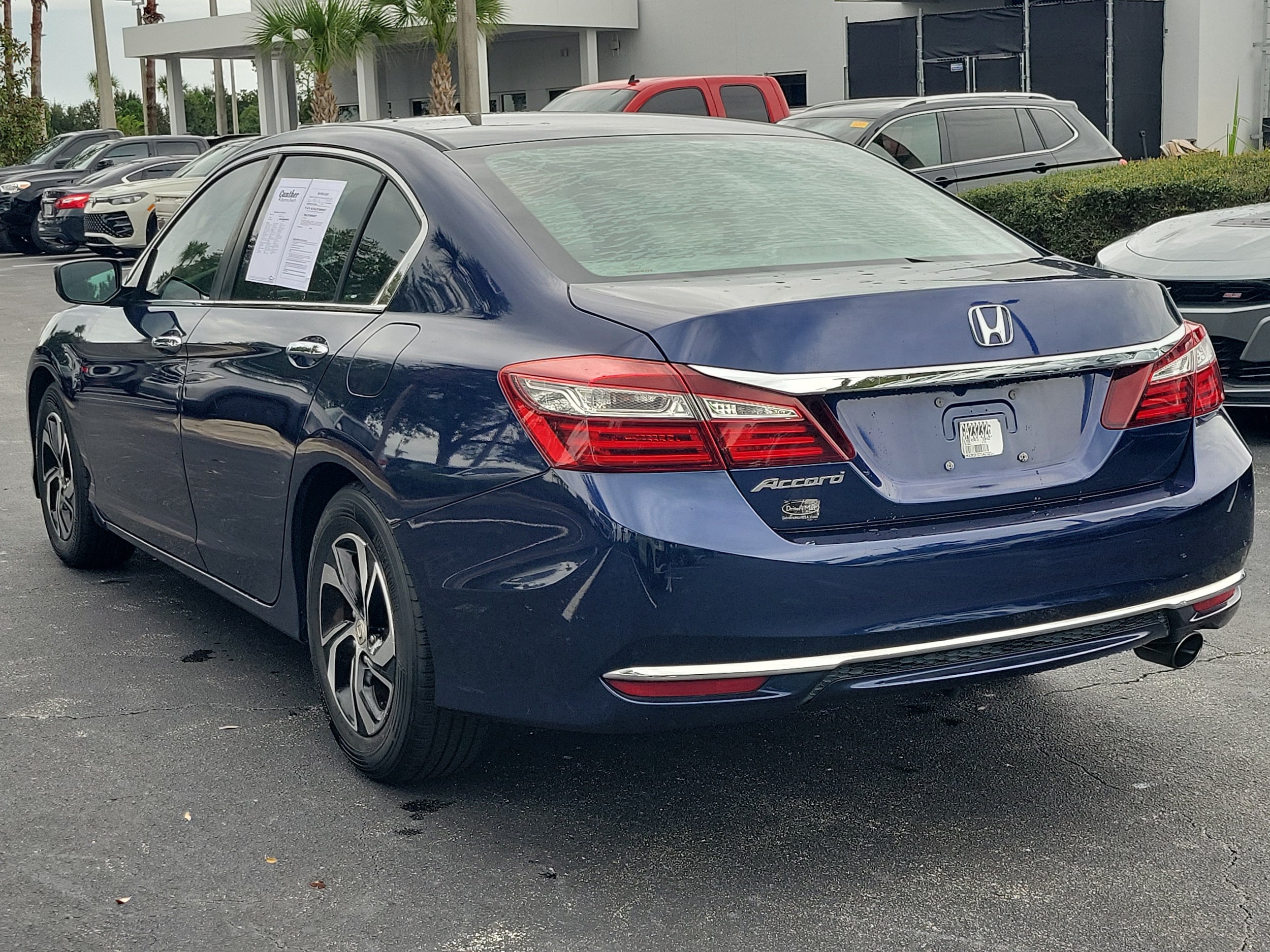 2016 Honda Accord LX - Photo 3
