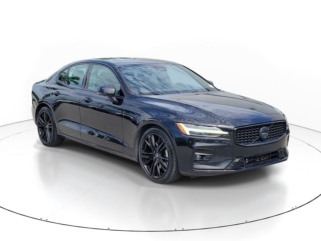 2024 Volvo S60 Plus