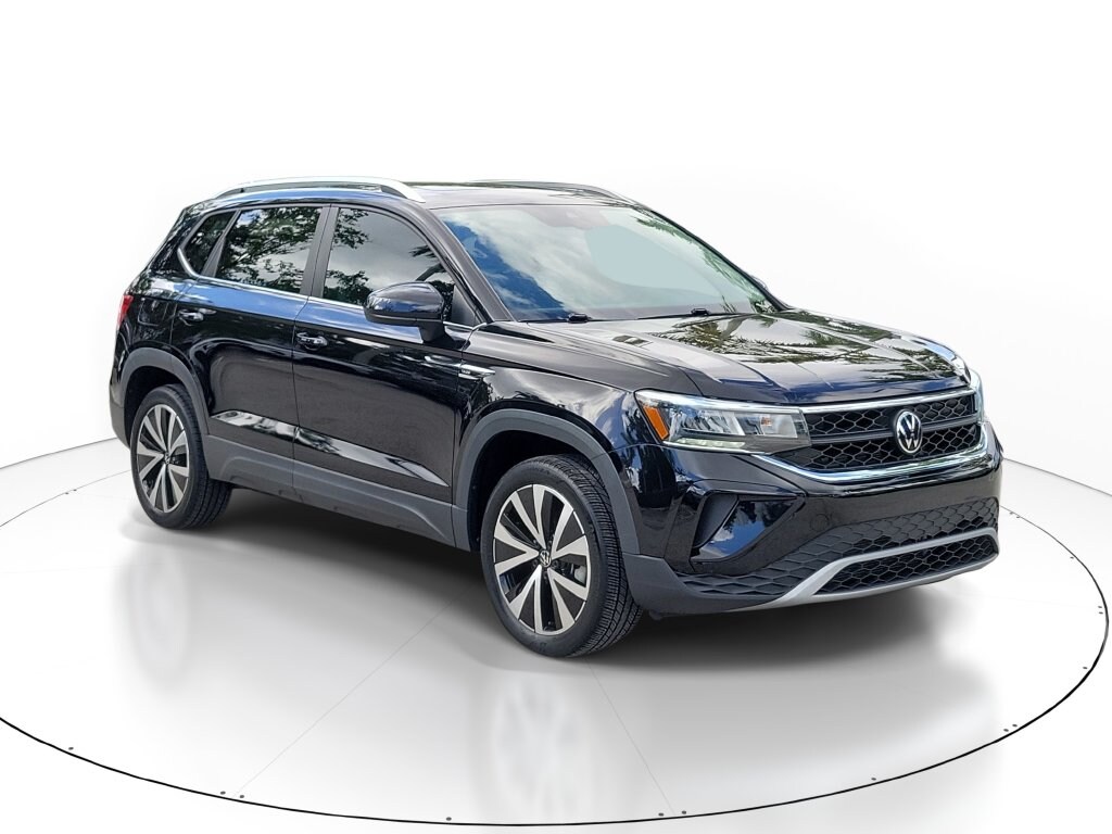 Used 2023 Volkswagen Taos 1.5T SE SUV
