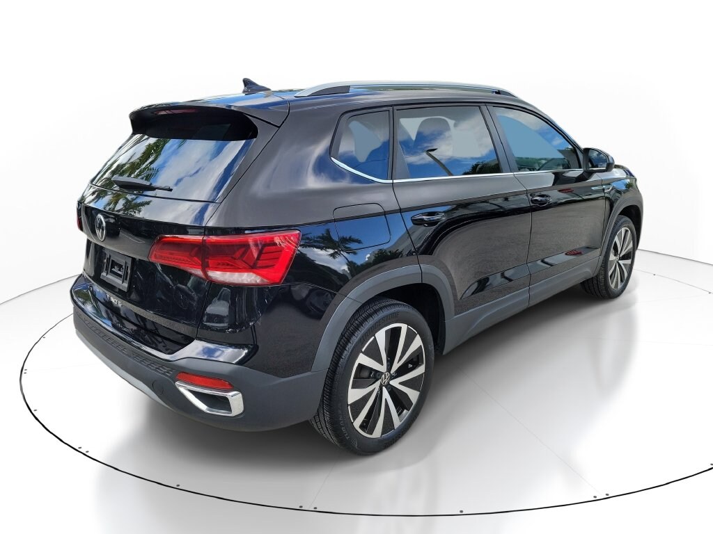 Used 2023 Volkswagen Taos 1.5T SE SUV