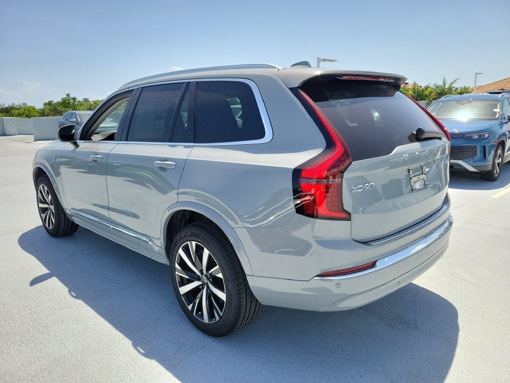 New 2027 Volvo XC90 B5 Core SUV