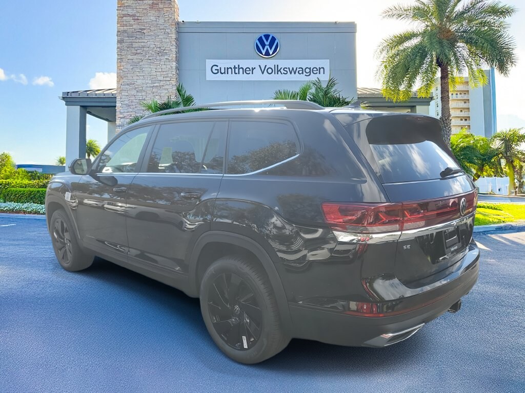 New 2026 Volkswagen Atlas SE w/Technology SUV